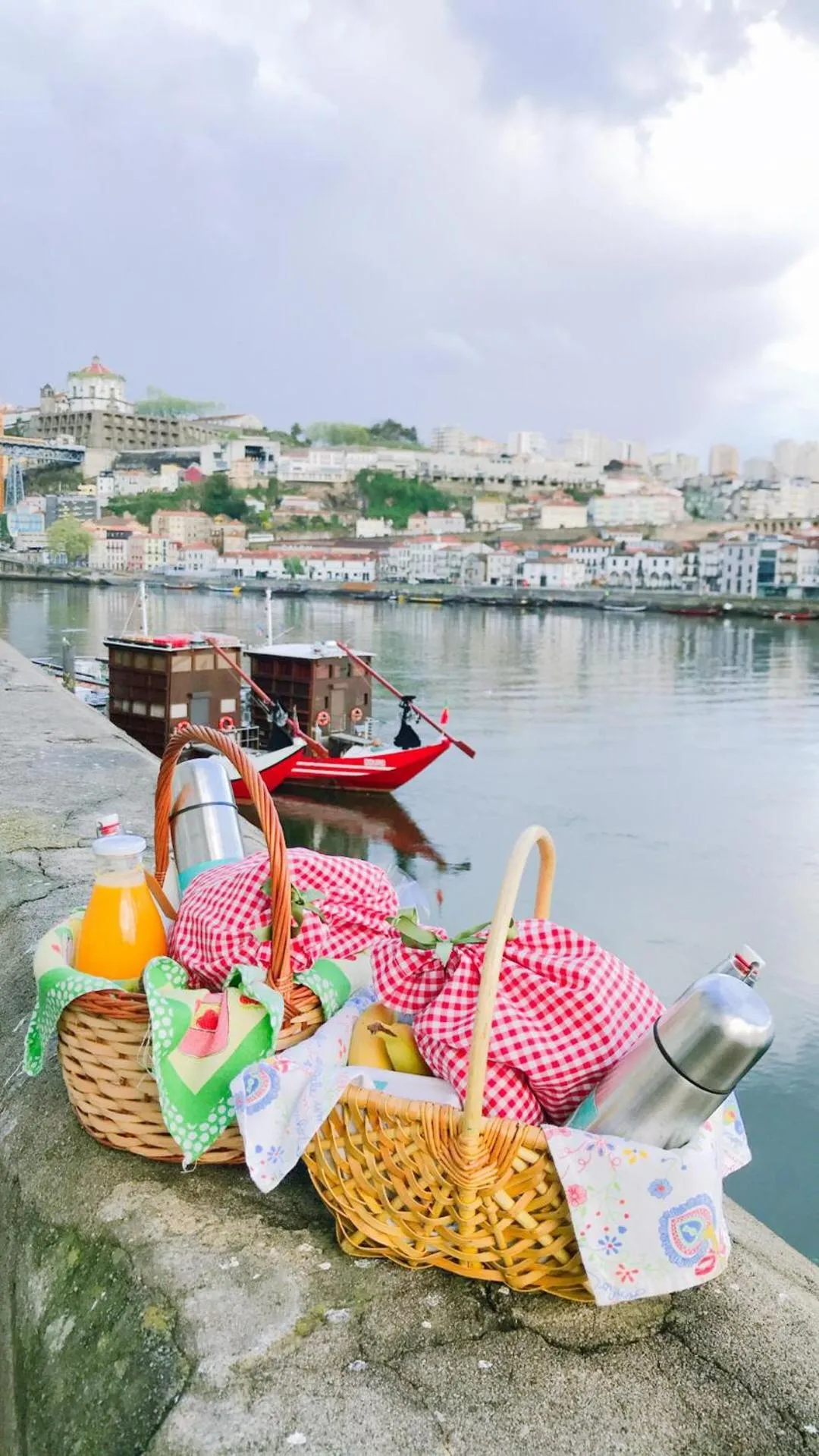 Food and drinks in Geo Studios Santa Catarina