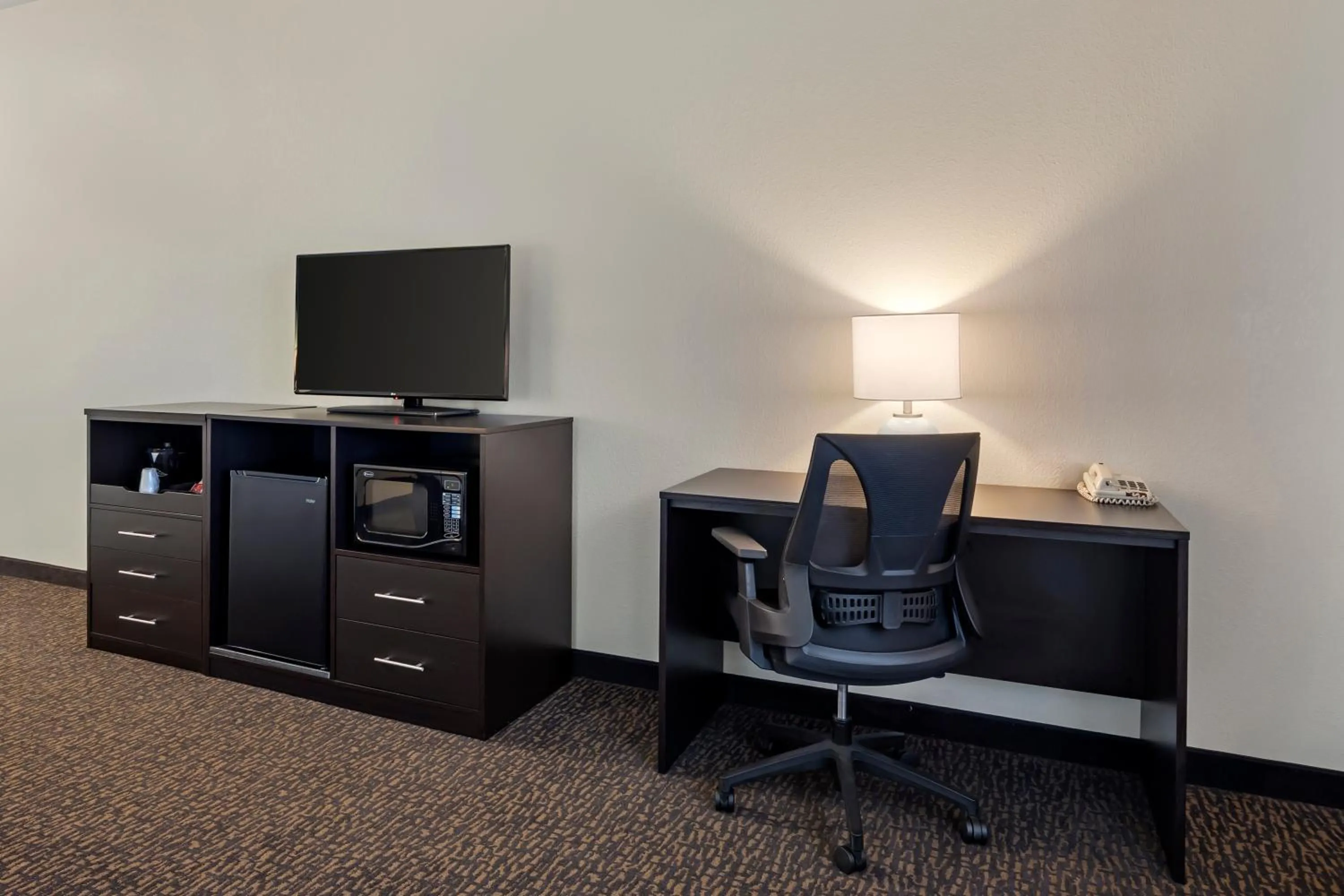 acessibility in Sleep Inn & Suites Huntsville near US Space & Rocket Center