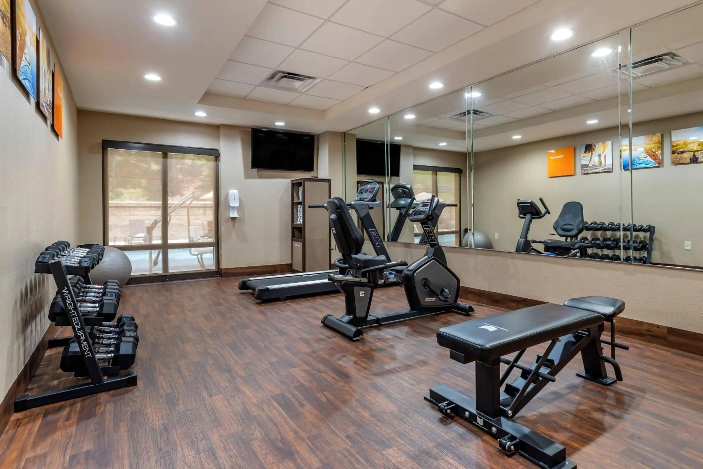 Fitness centre/facilities in Comfort Inn Birmingham Homewood