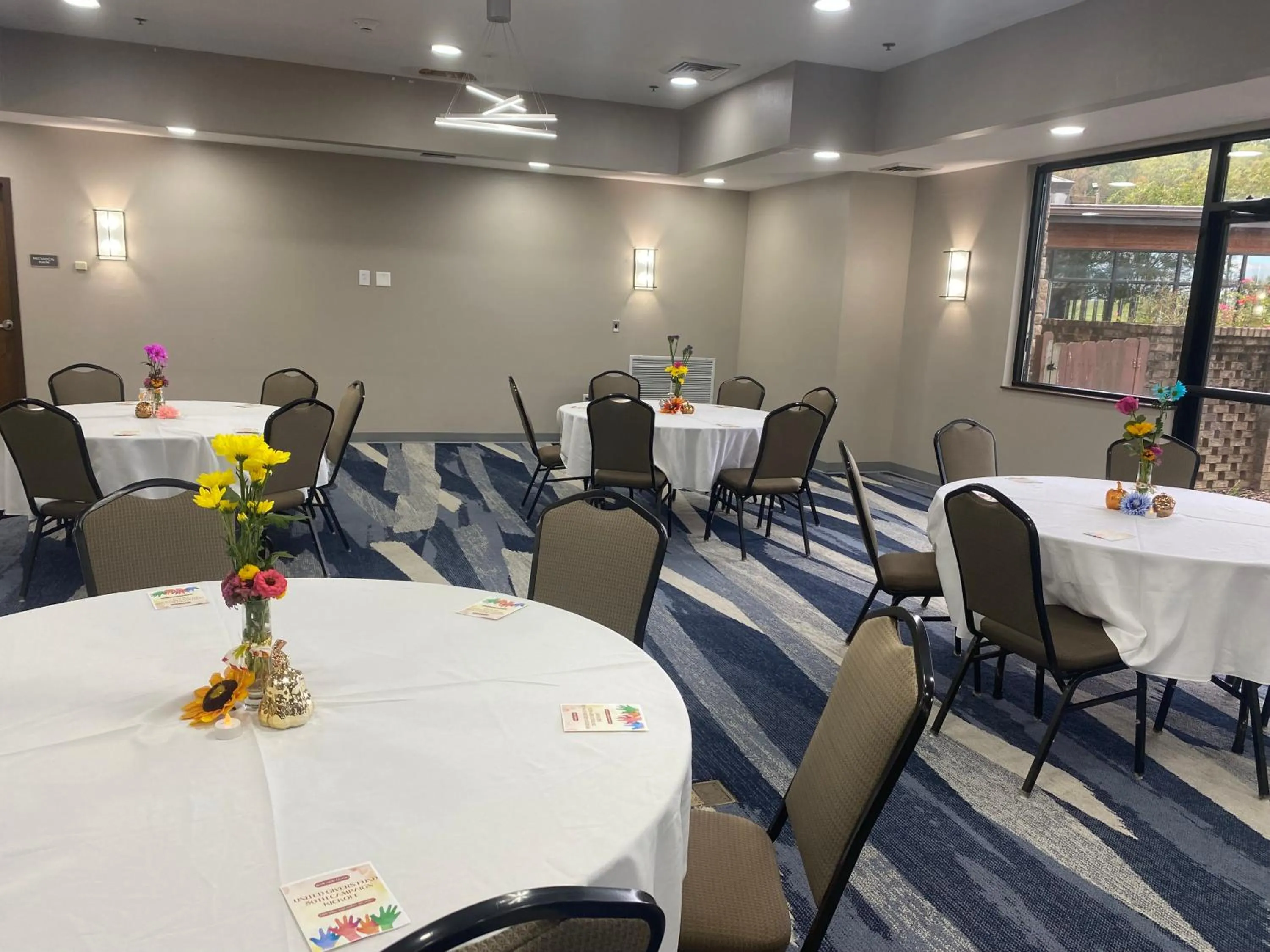 Banquet/Function facilities in Comfort Inn & Suites Near Lake Guntersville