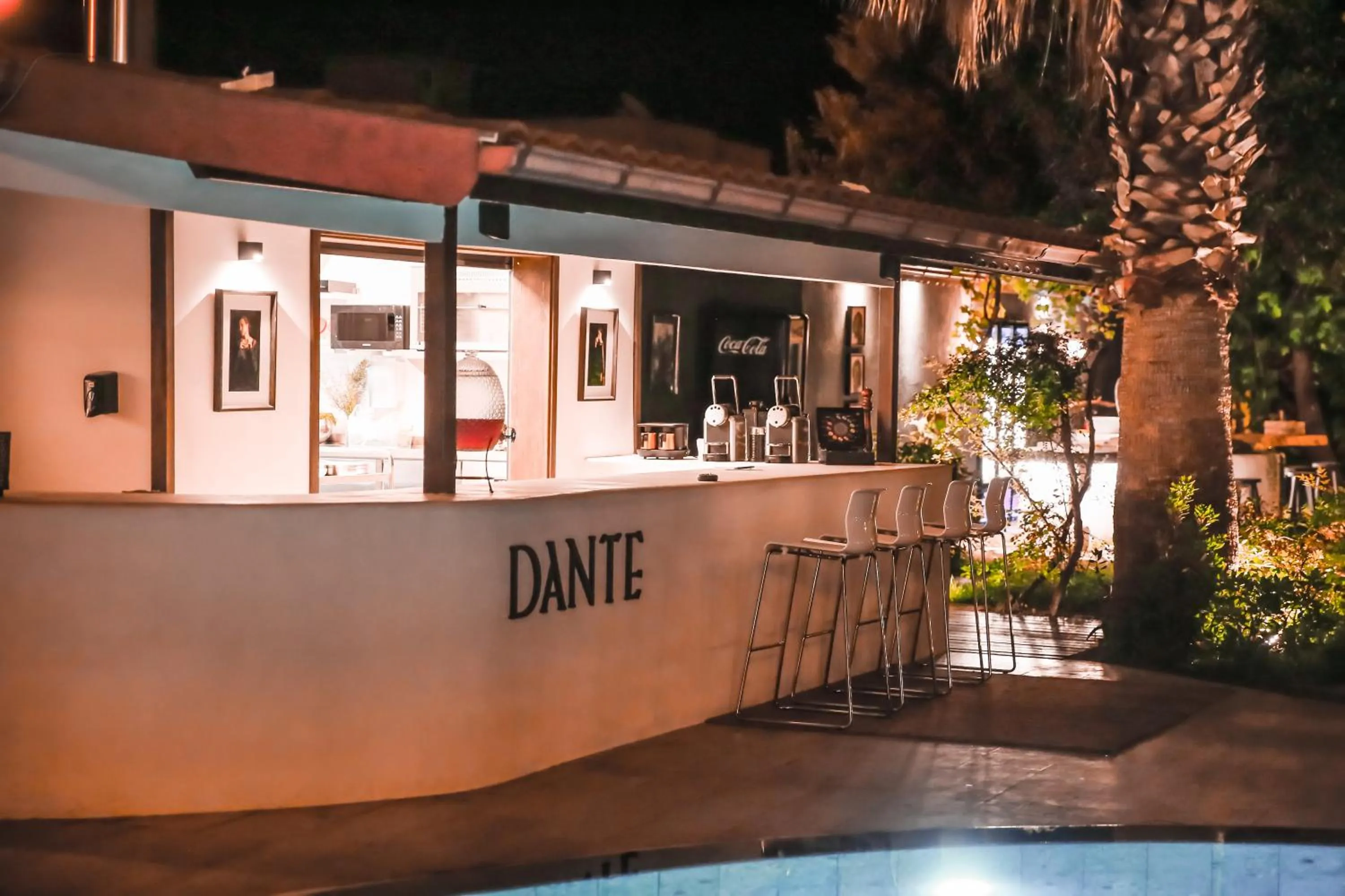 Restaurant/places to eat in Murat Pasha Mansion