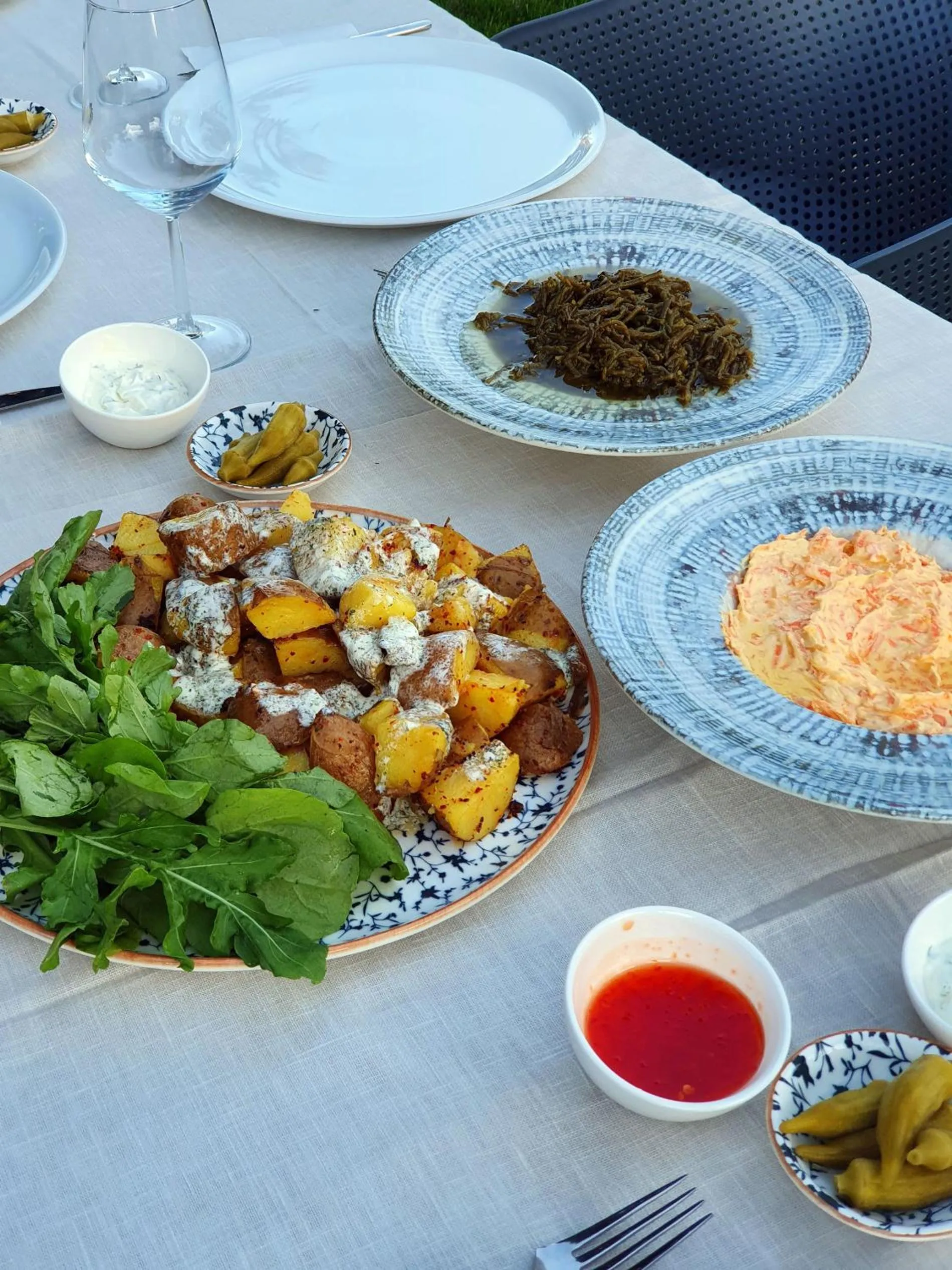 Restaurant/places to eat in Murat Pasha Mansion