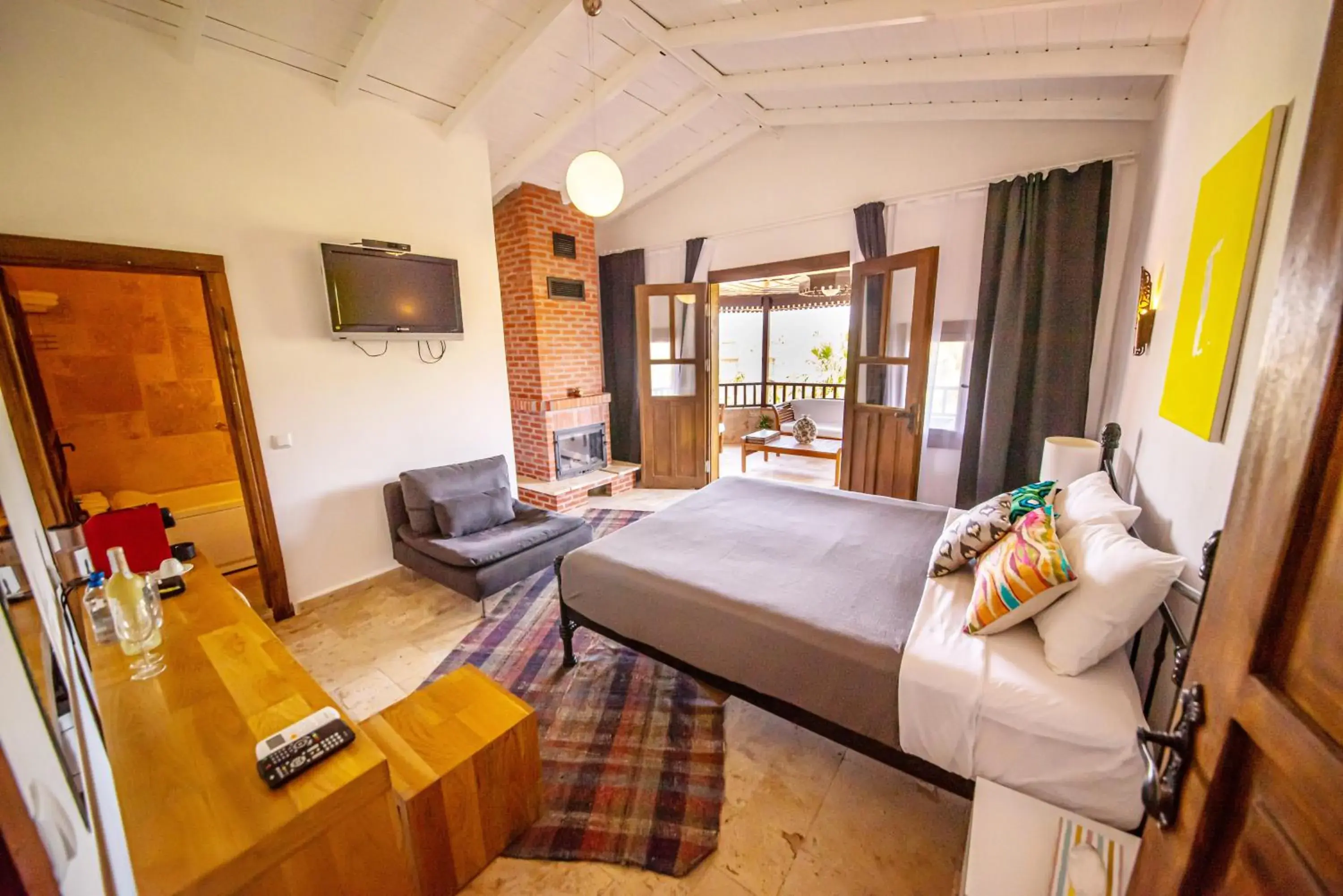 King Room with Pool View in Murat Pasha Mansion King Room with Pool View in Murat Pasha Mansion