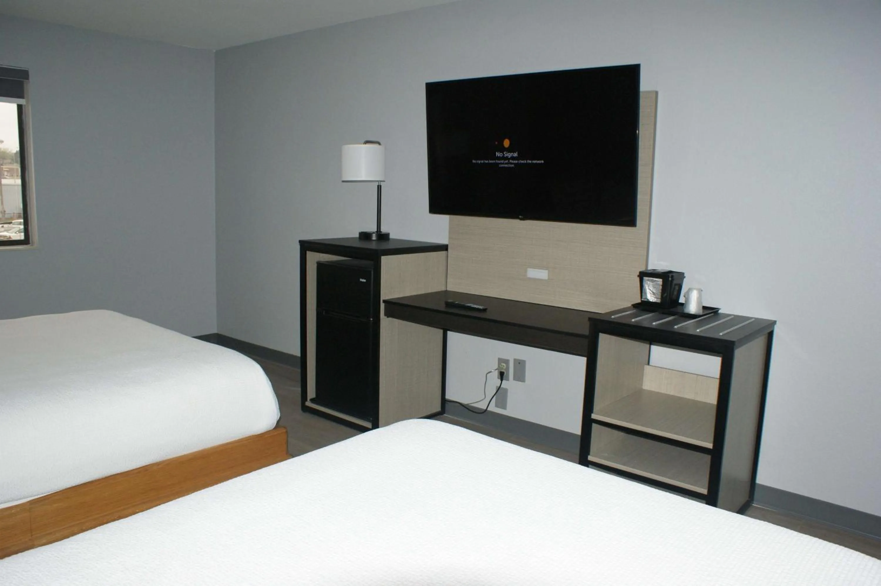 Bedroom in Sonesta Essential Van Buren-Fort Smith