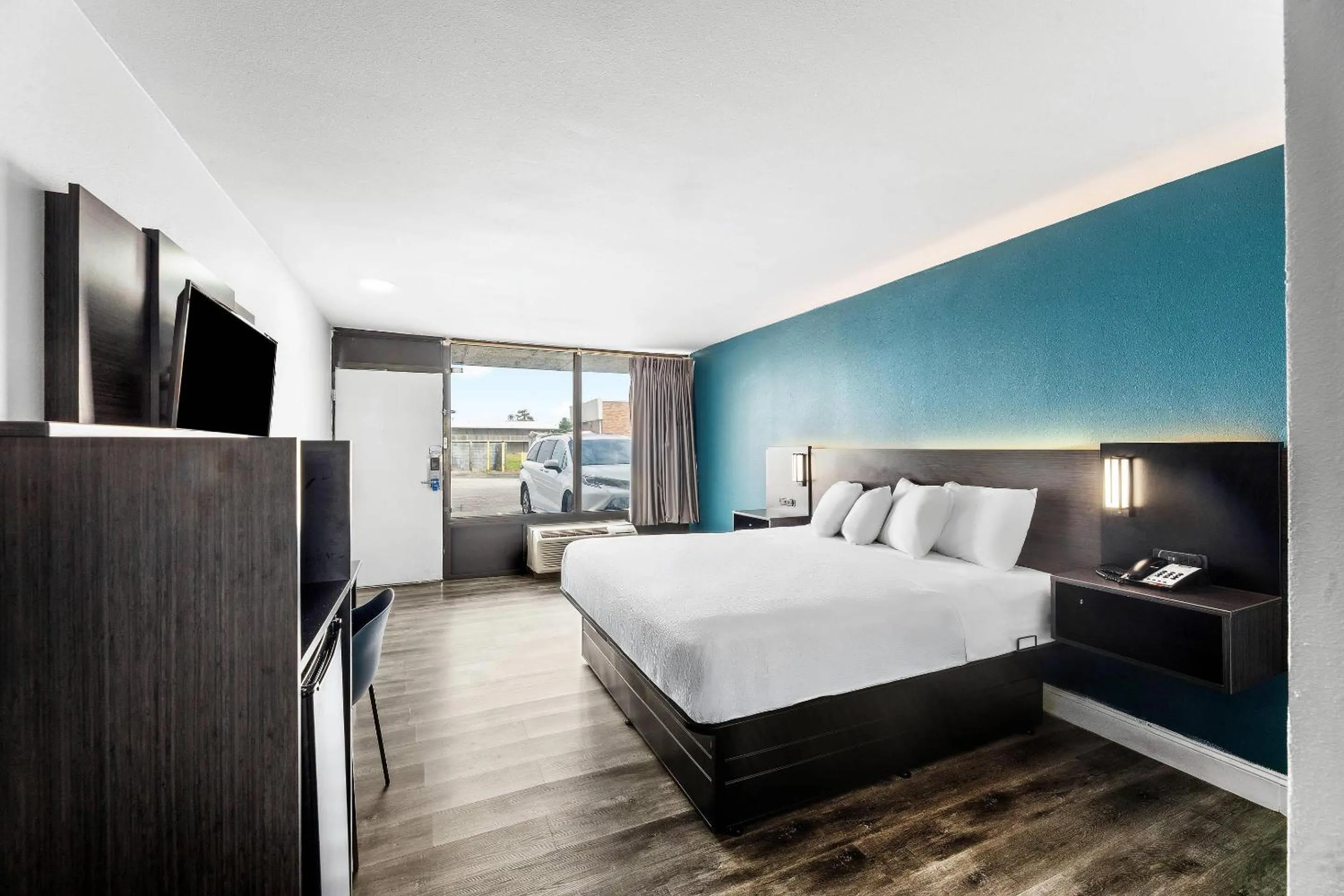 Bedroom in Rodeway Inn West Memphis