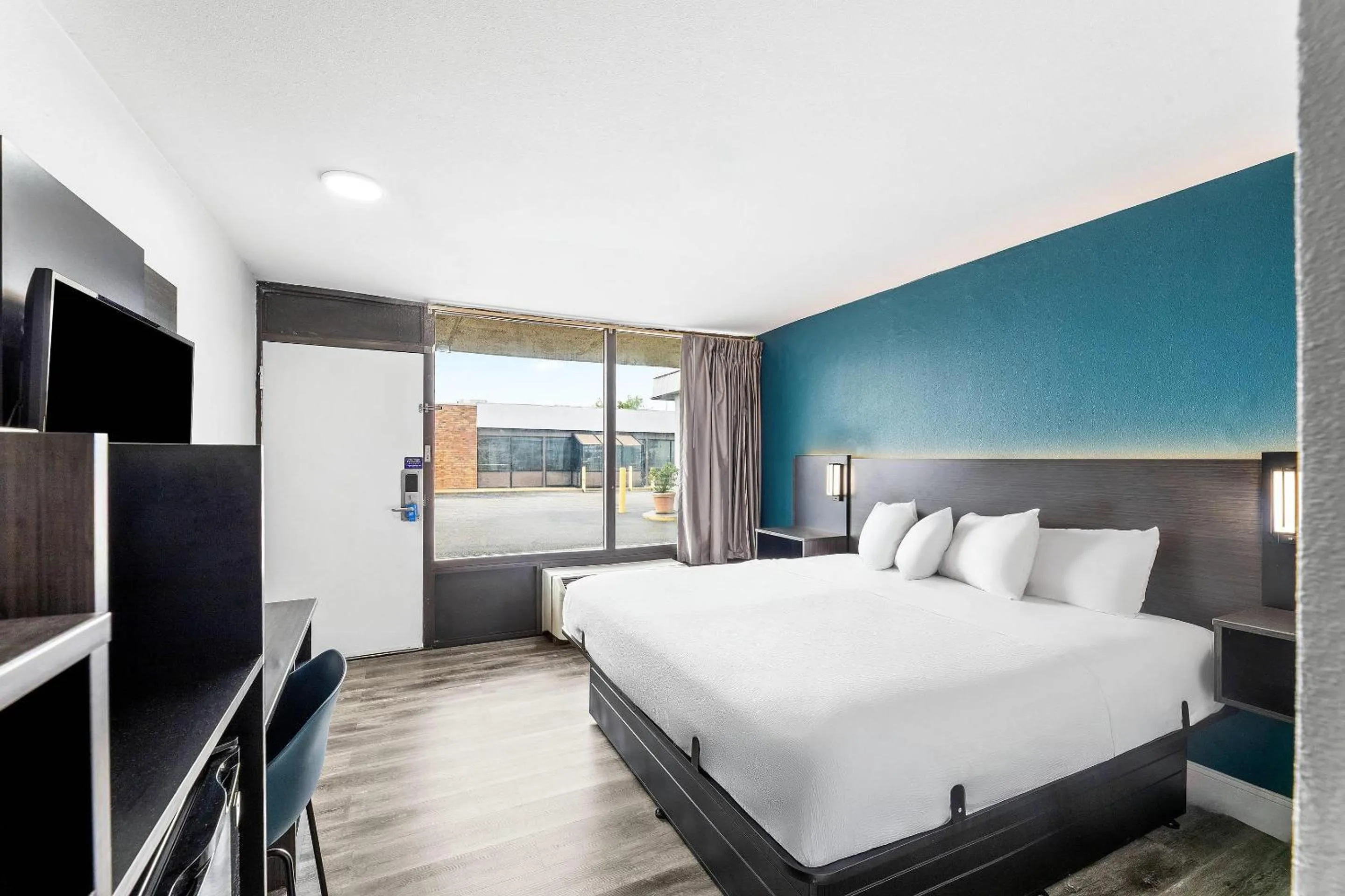 Bedroom in Rodeway Inn West Memphis