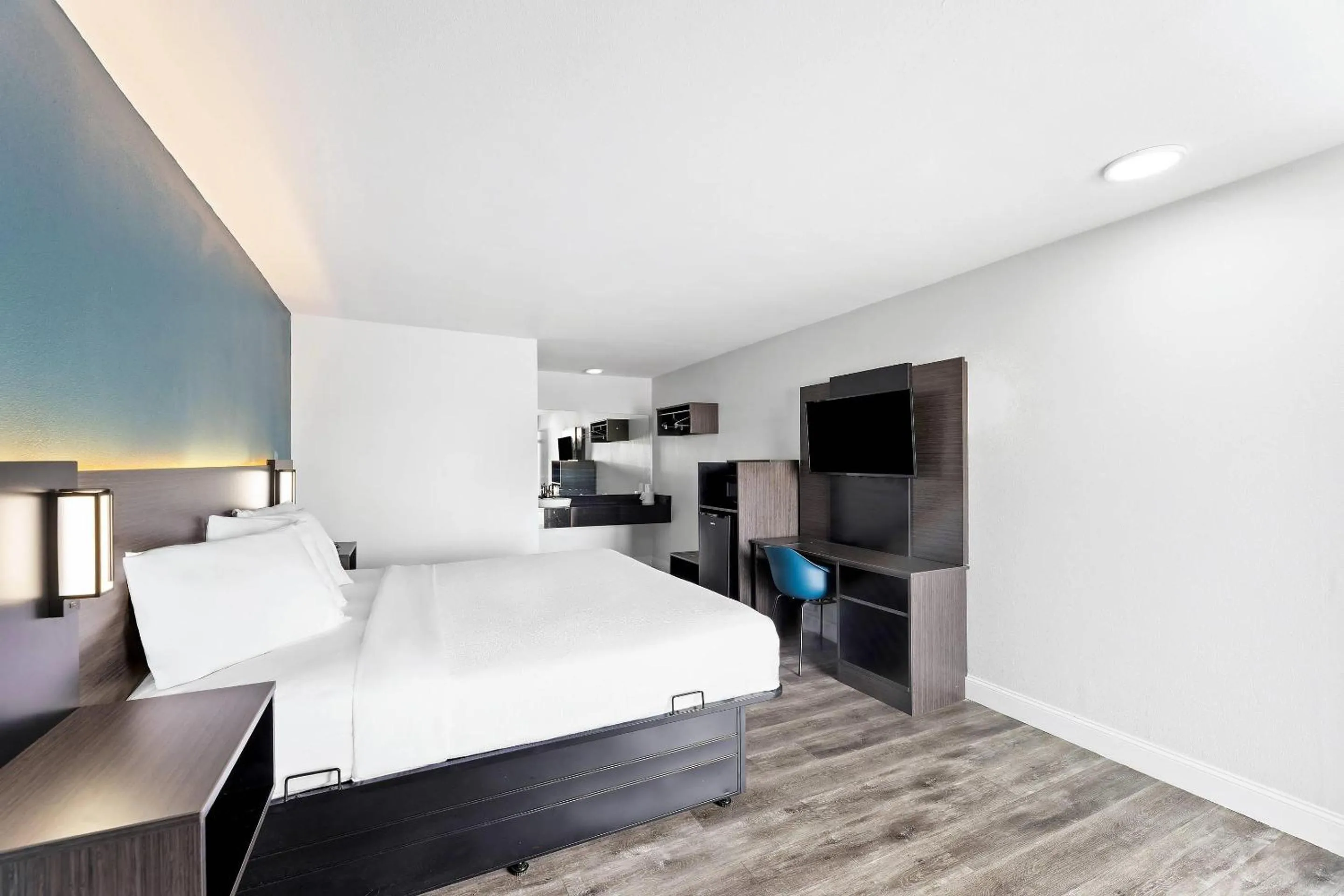 Bedroom in Rodeway Inn West Memphis