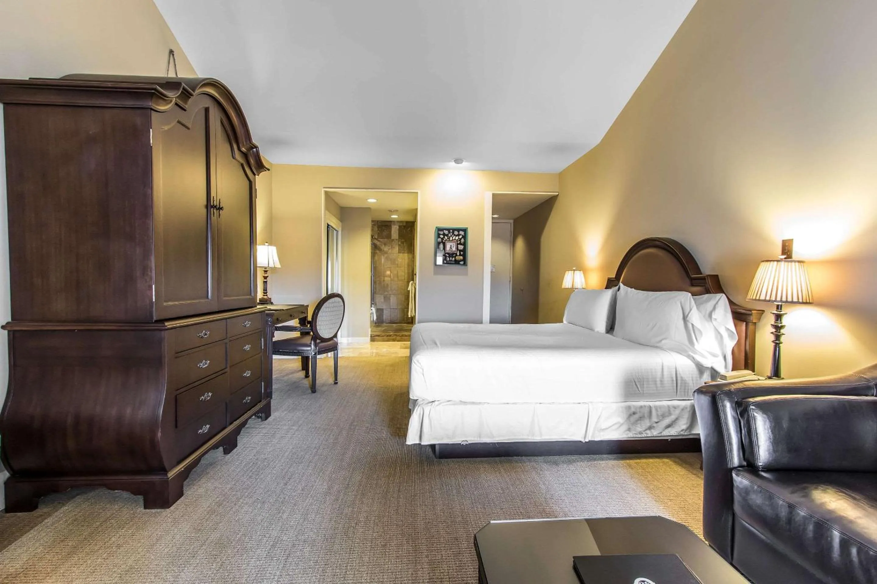 Bedroom, Bed in Inn at the Mill, an Ascend Collection Hotel