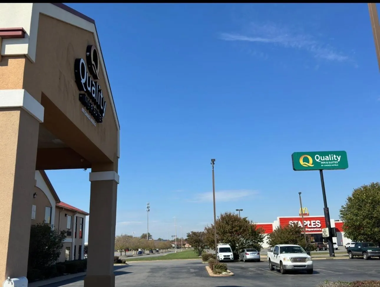 Quality Inn & Suites Pine Bluff