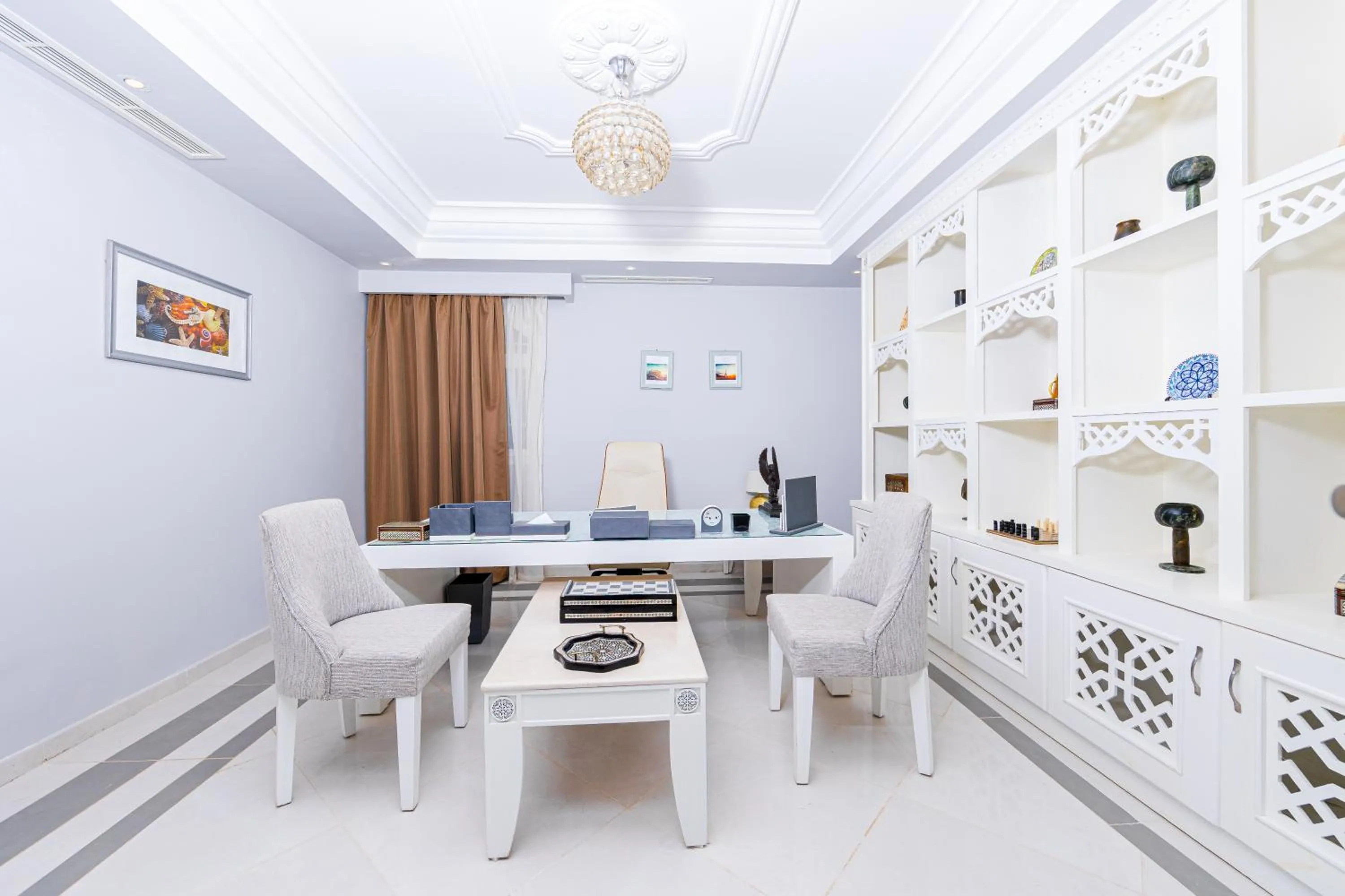 Bedroom in Grand Palace - Couples only 18 years plus