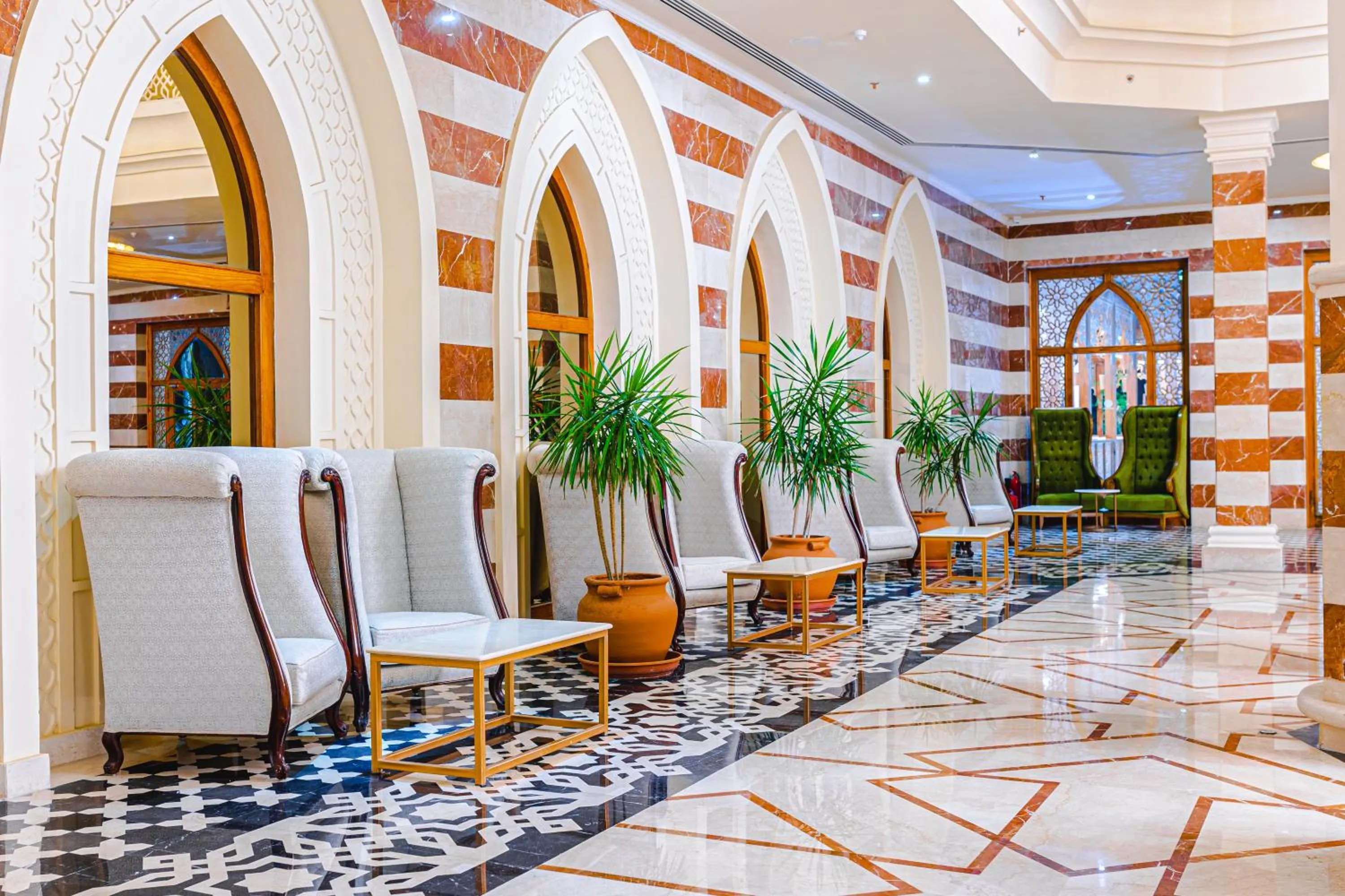 Lobby or reception in Grand Palace - Couples only 18 years plus