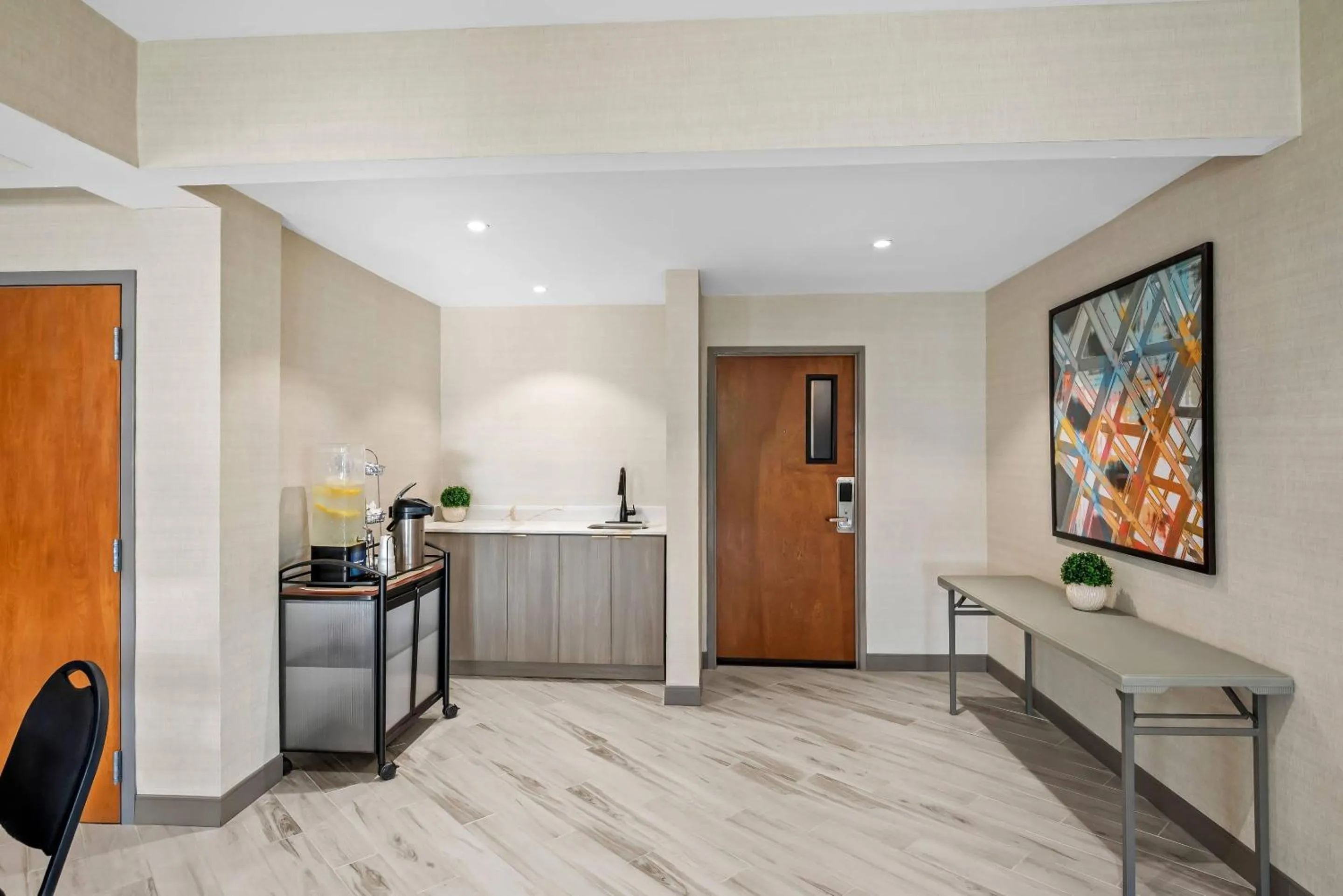 Breakfast in Comfort Suites Conway