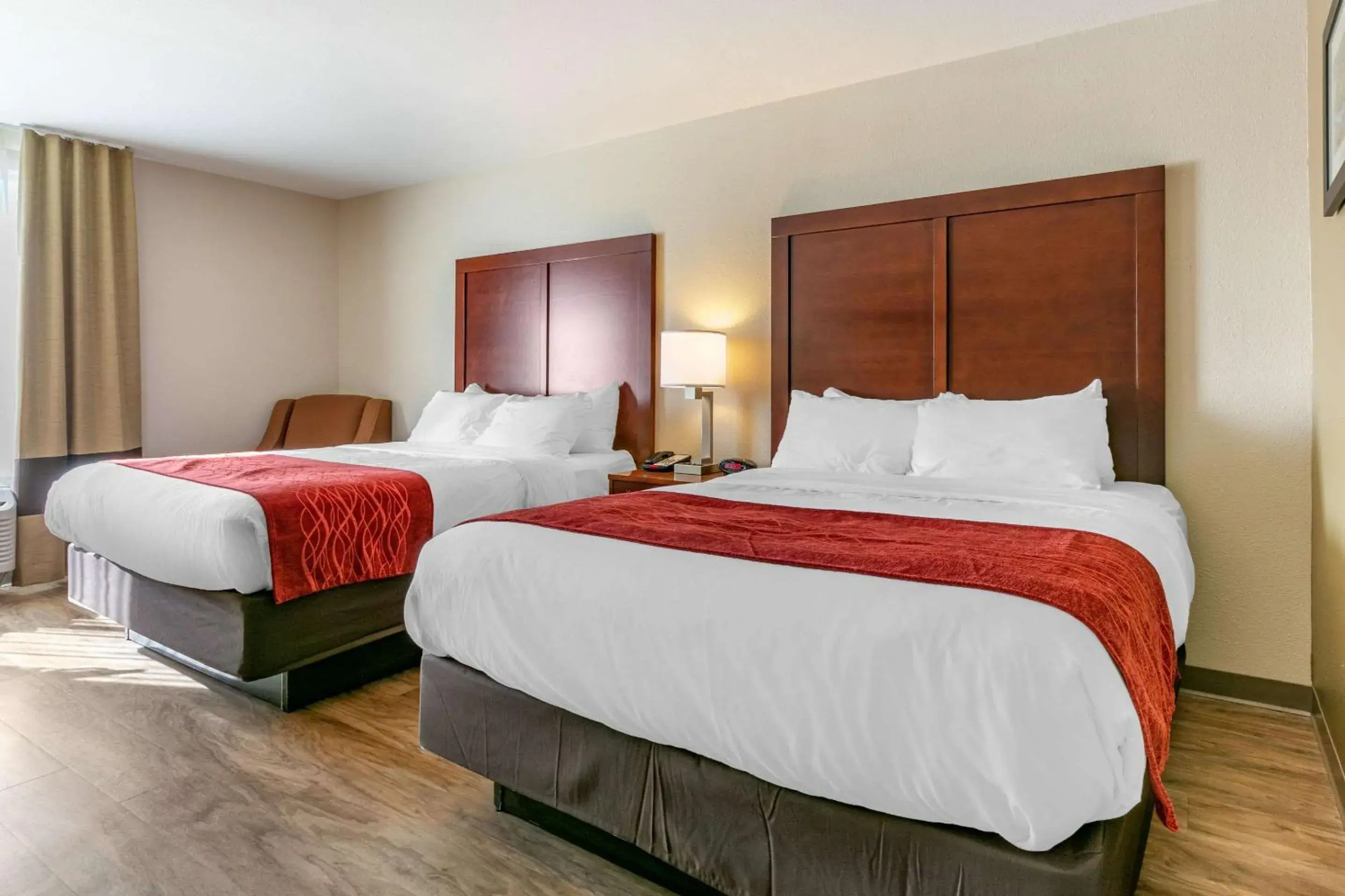 Queen Room with Two Queen Beds - Non-Smoking in Comfort Inn & Suites Van Buren - Fort Smith Queen Room with Two Queen Beds - Non-Smoking in Comfort Inn & Suites Van Buren - Fort Smith
