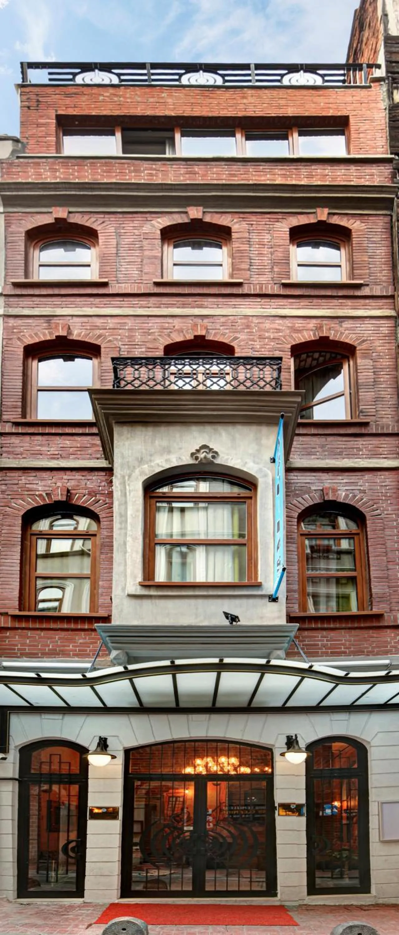 Property building in Ardilas Residence