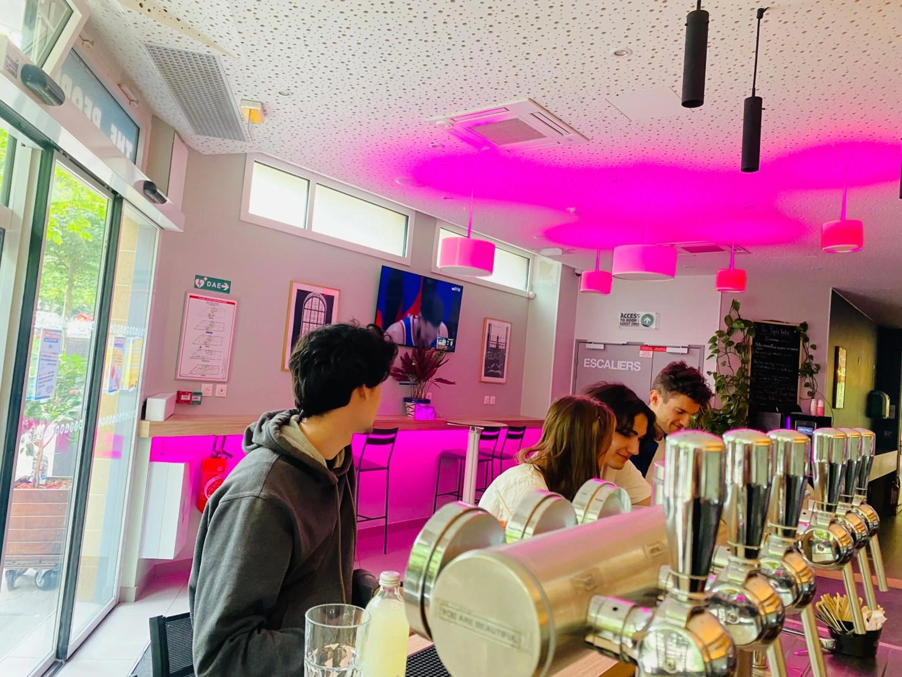 Restaurant/places to eat in The People - Paris Bercy