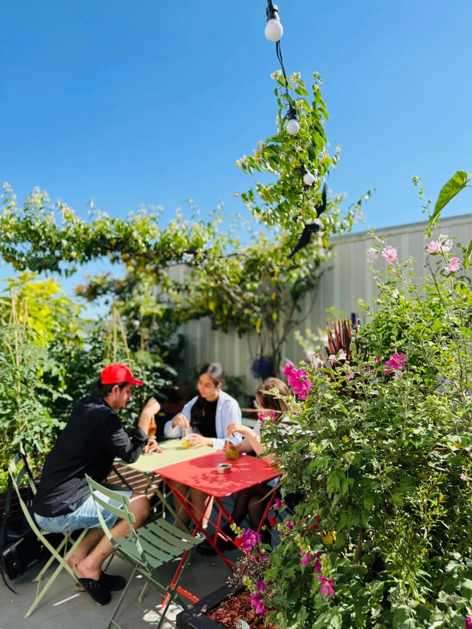 People in The People - Paris Bercy