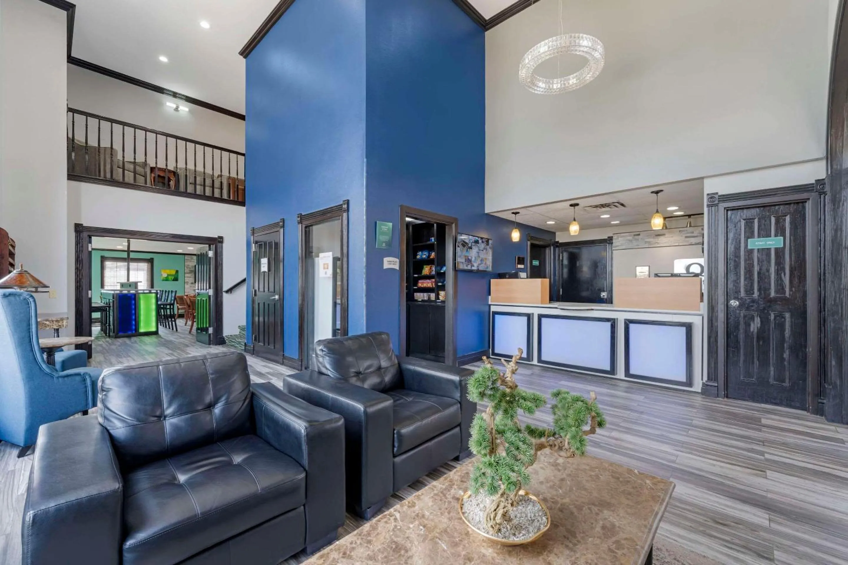 Lobby or reception in Quality Inn Siloam Springs West