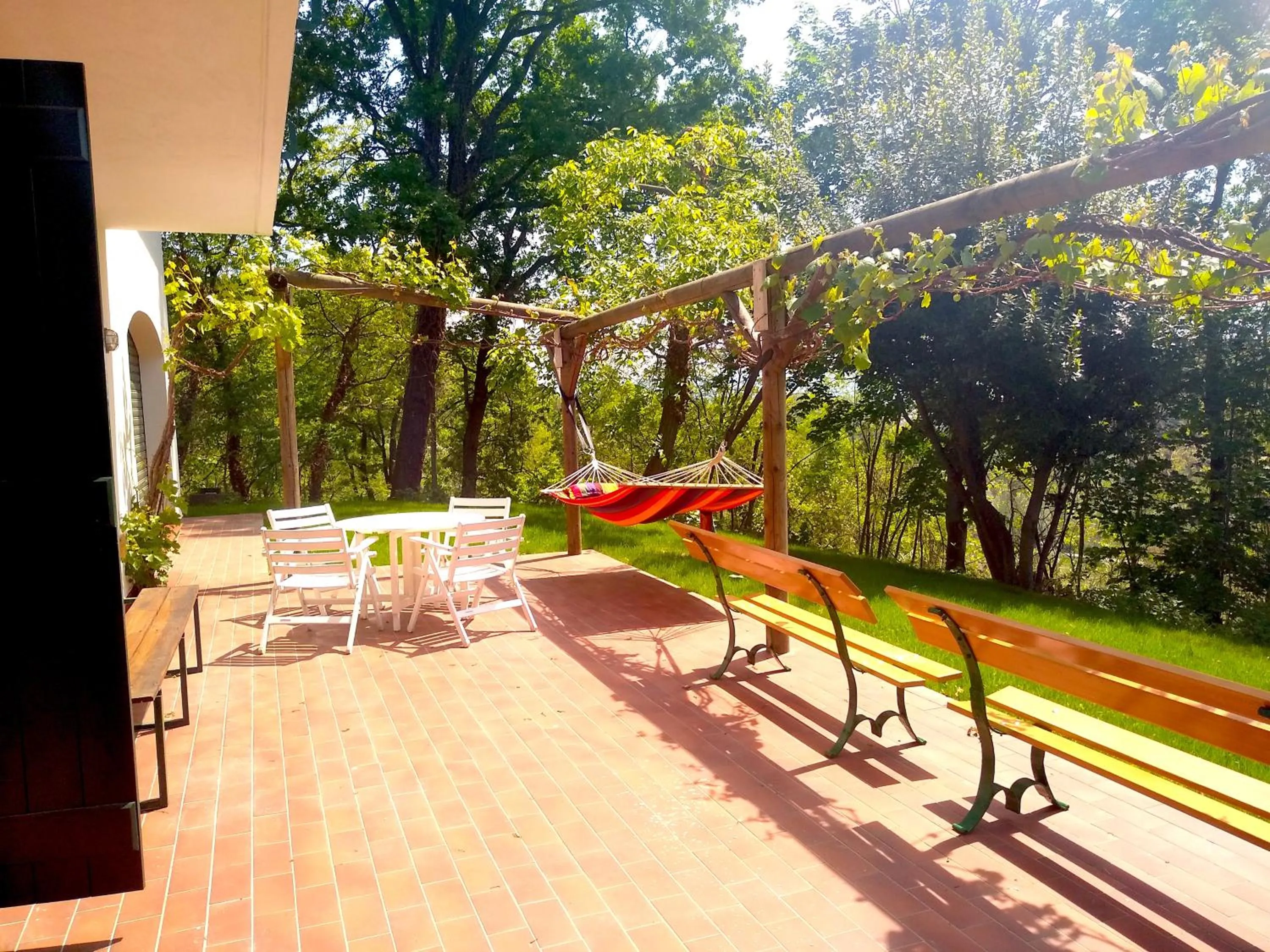 Balcony/Terrace in AMERICA NEI BOSCHI B&B