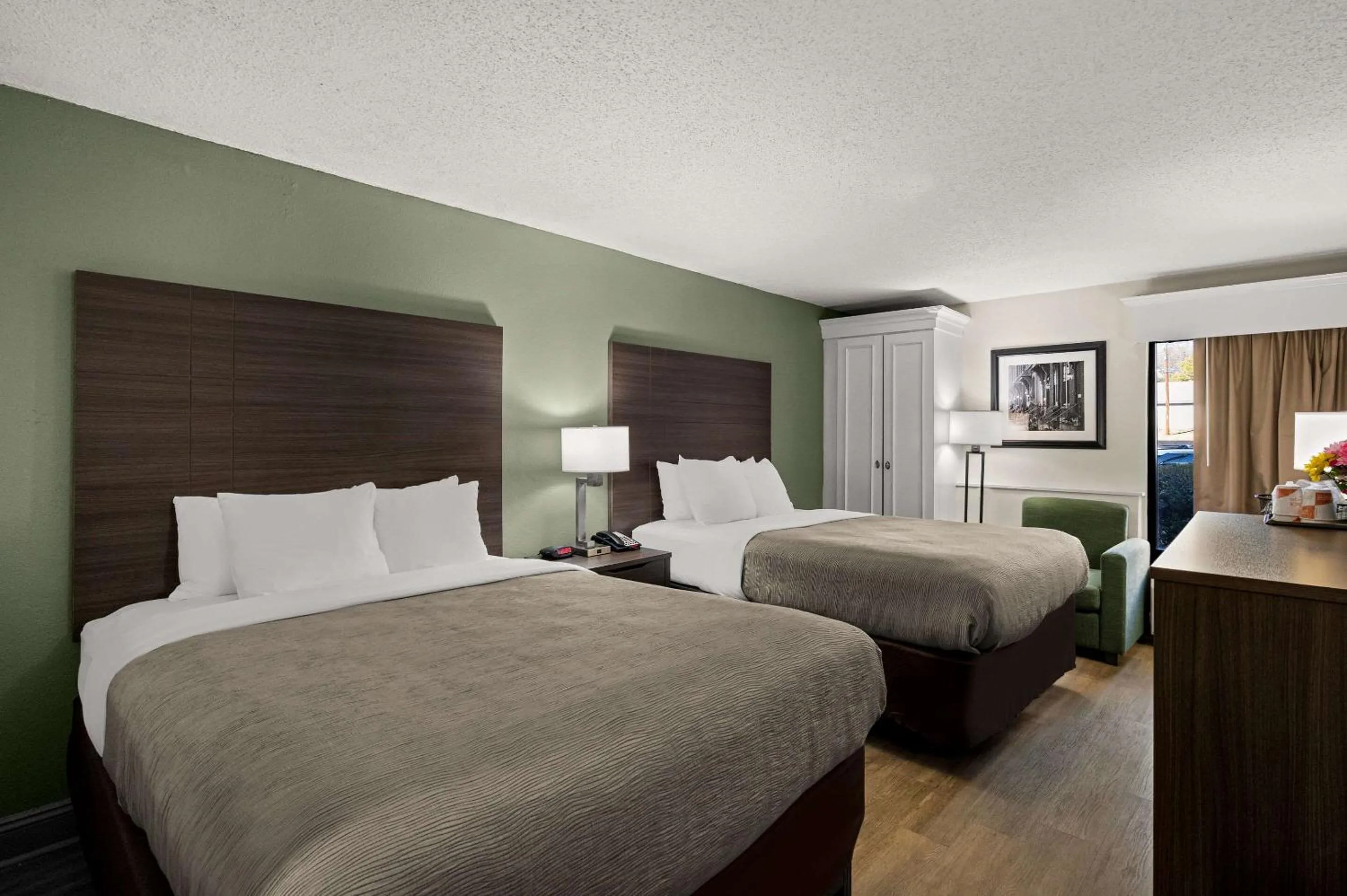 Bedroom, Bed in Quality Inn & Suites North Little Rock