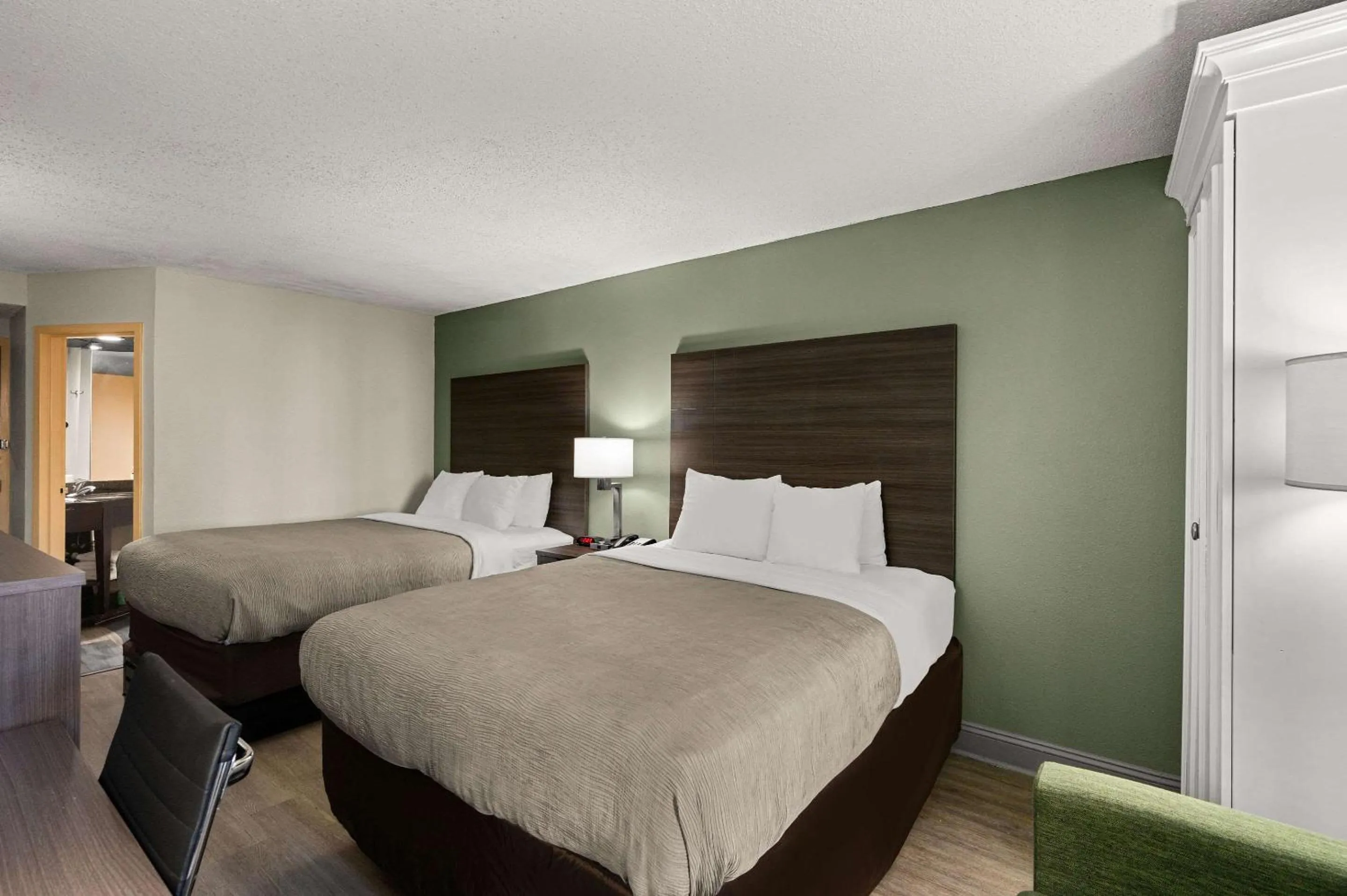 Bedroom, Bed in Quality Inn & Suites North Little Rock