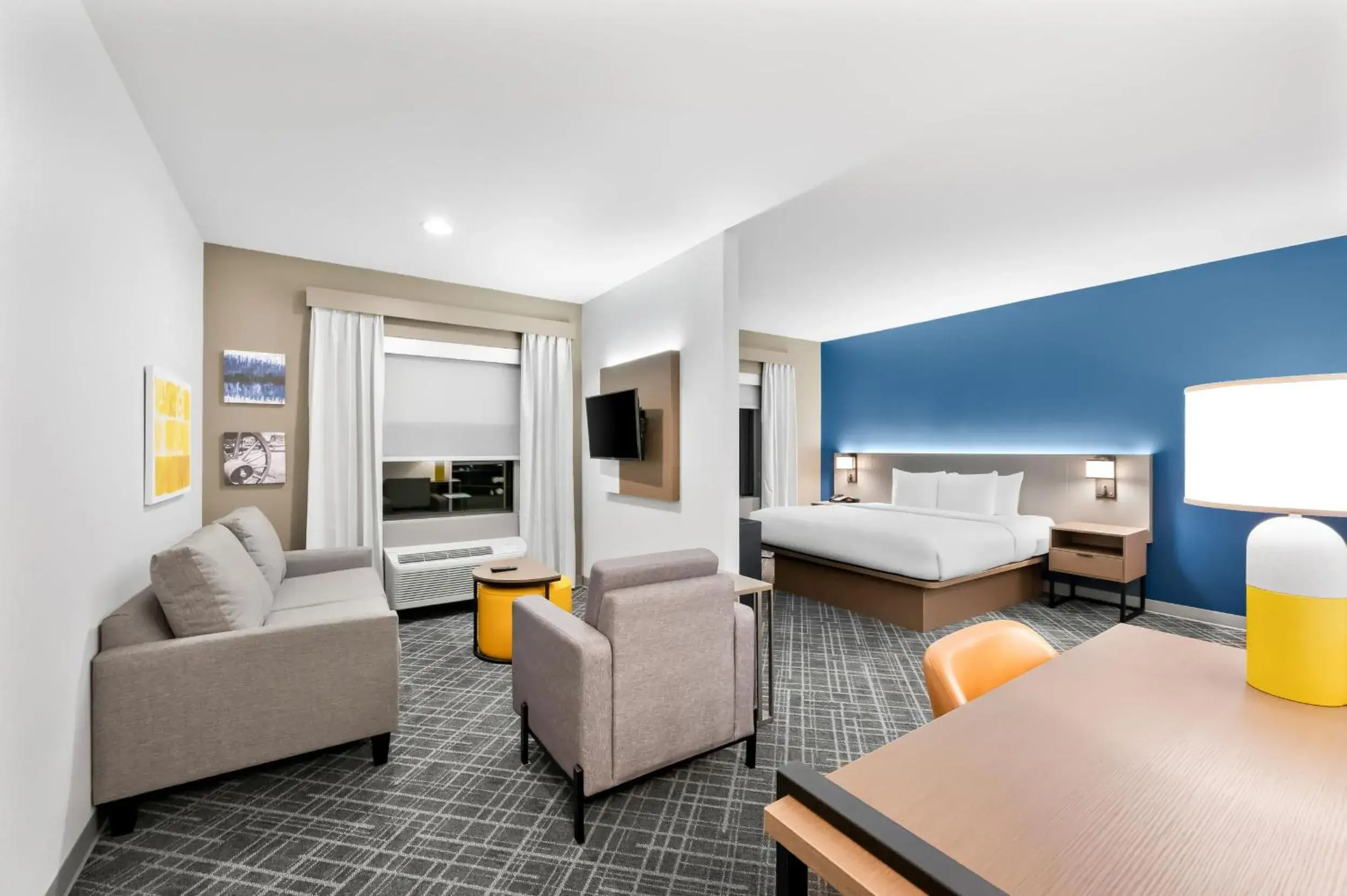 King Suite with Sofa Bed - Non-Smoking in Comfort Inn & Suites Fort Smith I-540 King Suite with Sofa Bed - Non-Smoking in Comfort Inn & Suites Fort Smith I-540