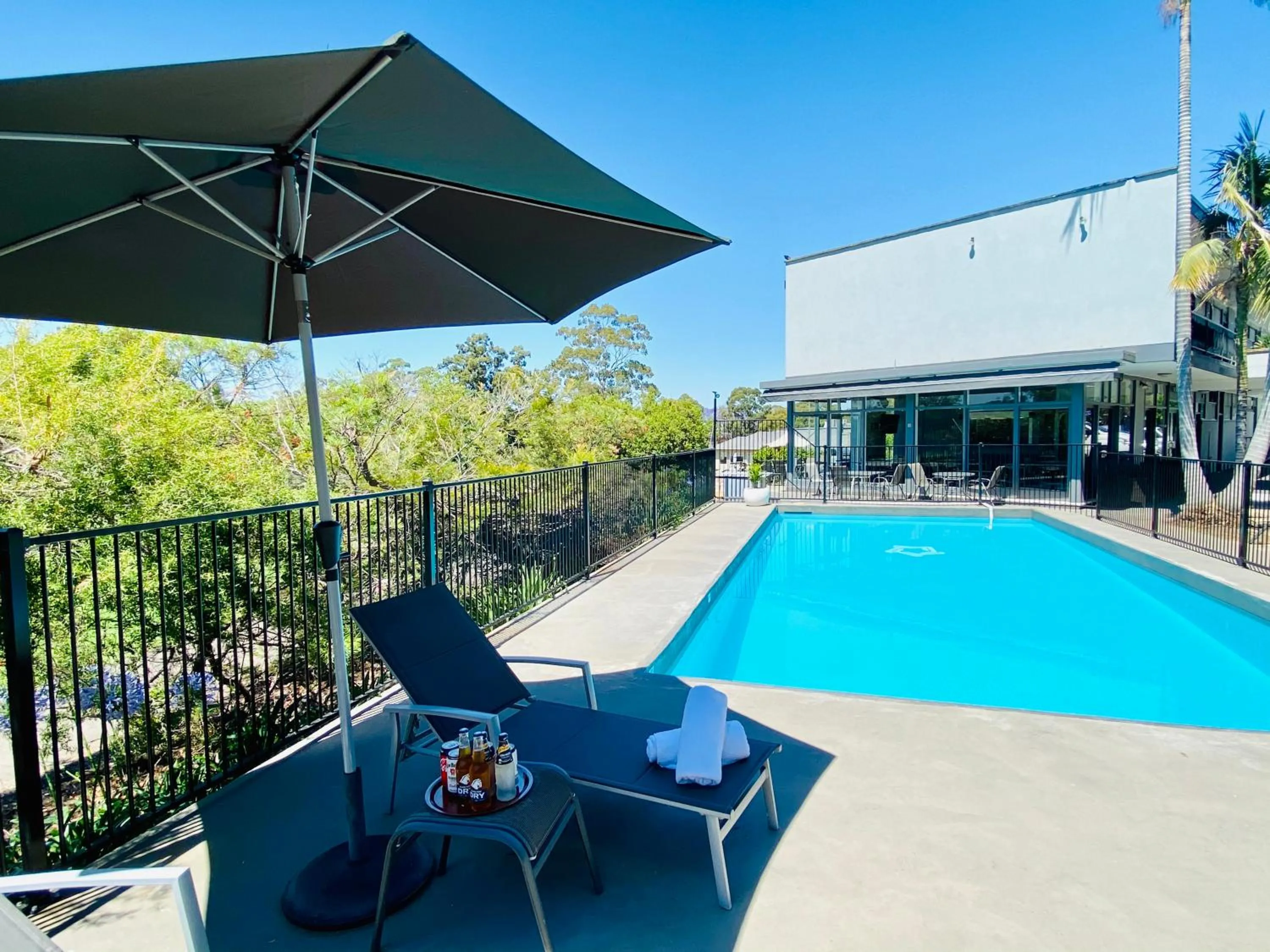 Swimming pool in The Select Inn Ryde