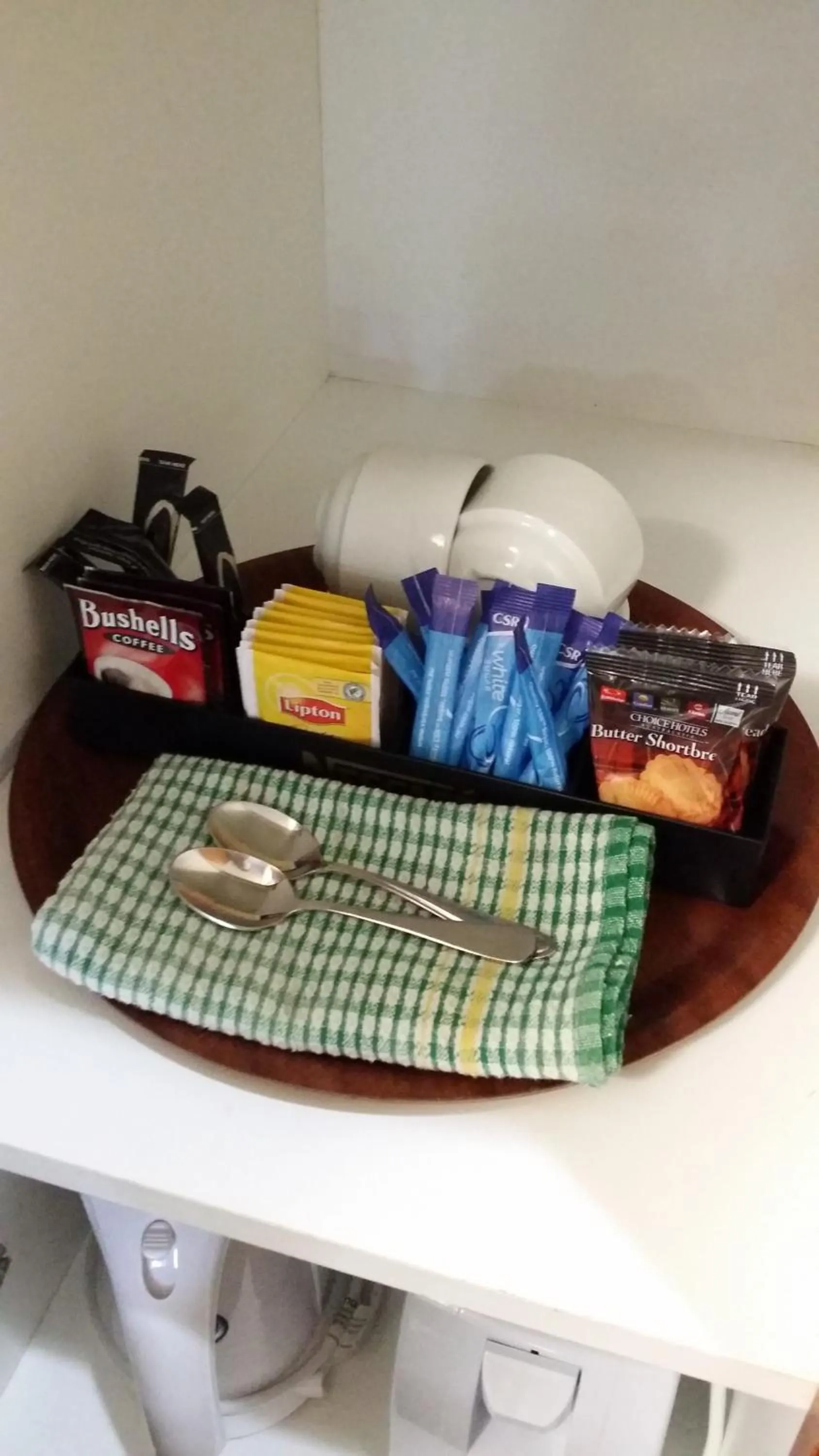 Non alcoholic drinks in Bayswater Tweed