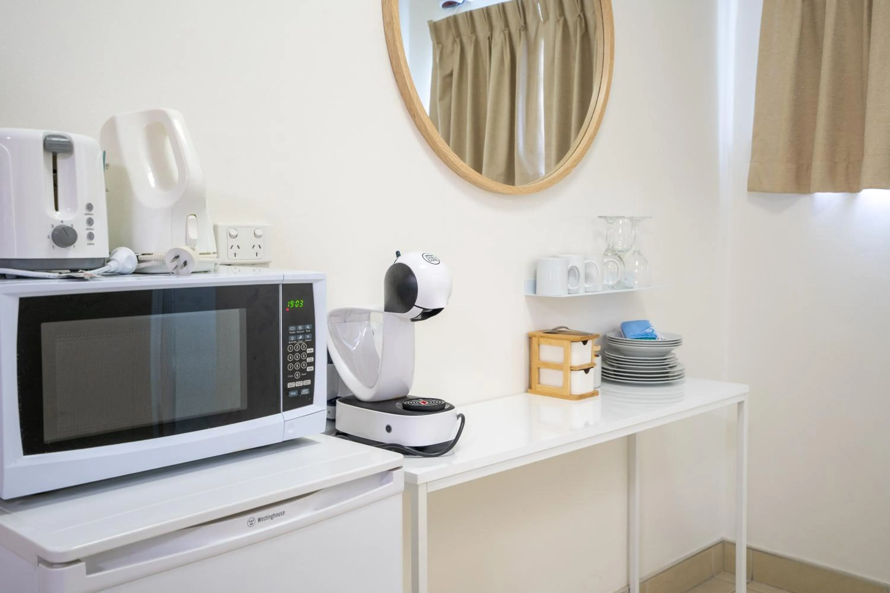 Coffee/tea facilities in The Marco Polo