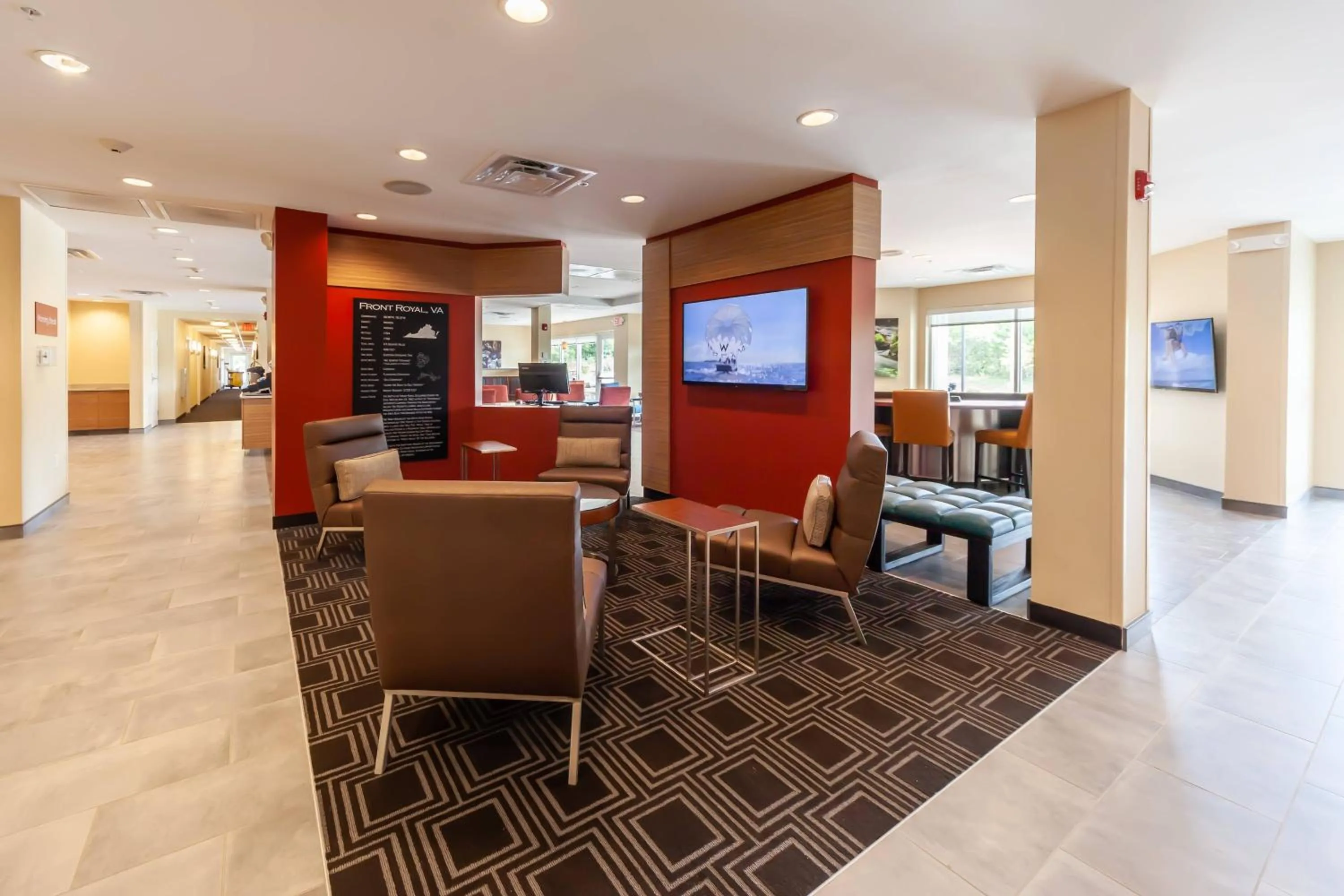Lobby or reception in TownePlace Suites by Marriott Front Royal