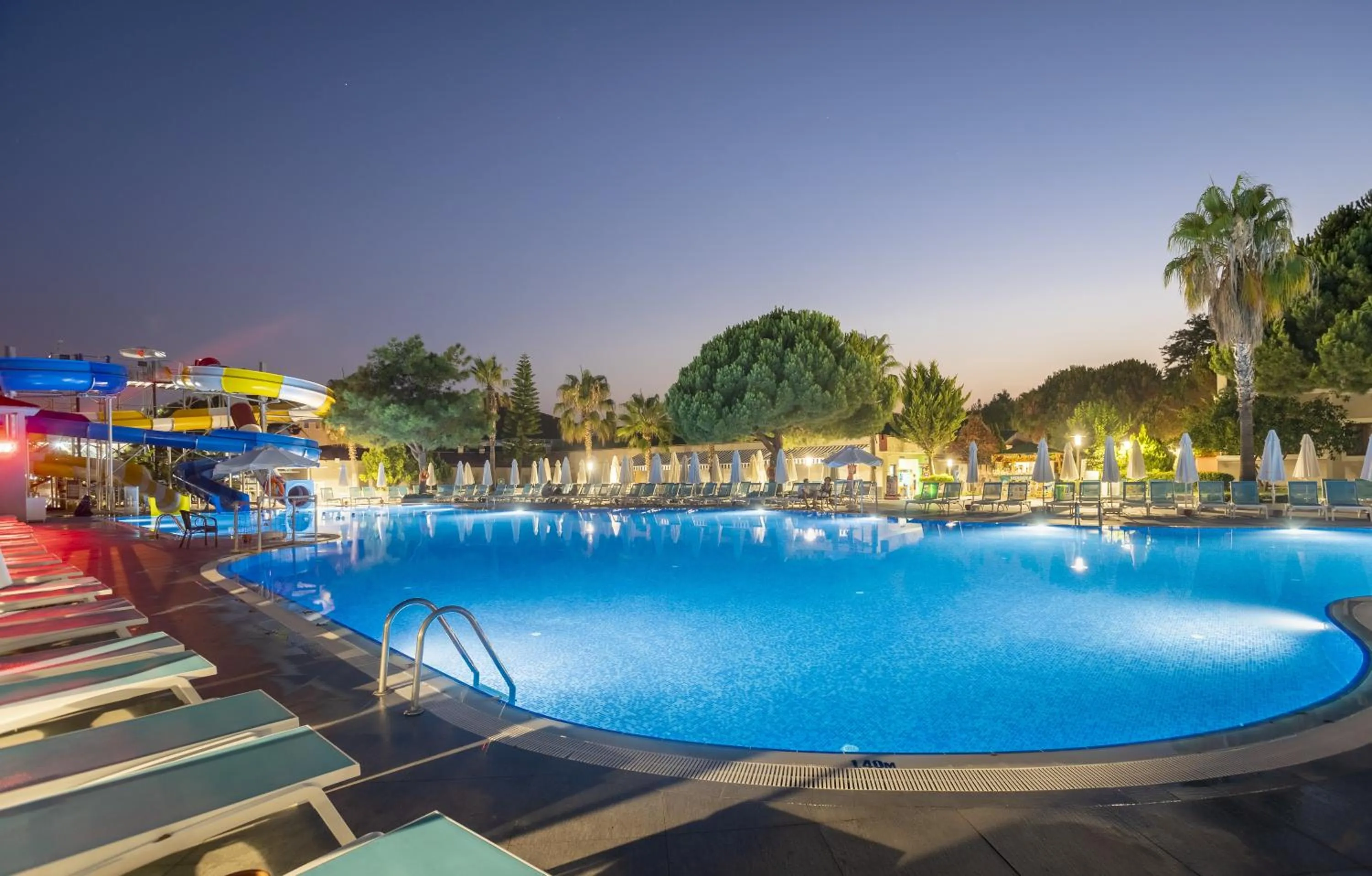 Night in Master Family Club