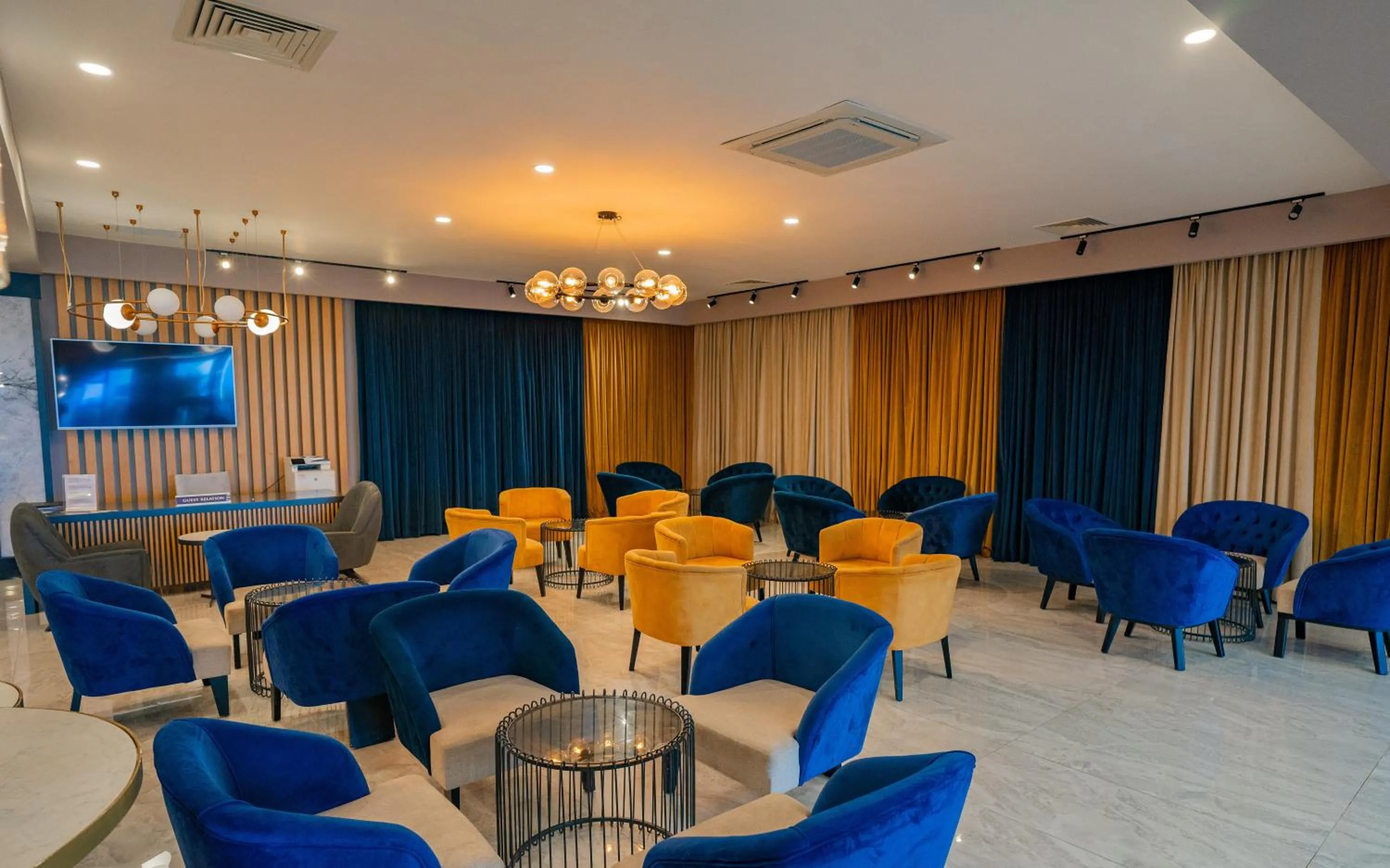 TV and multimedia in Master Family Club