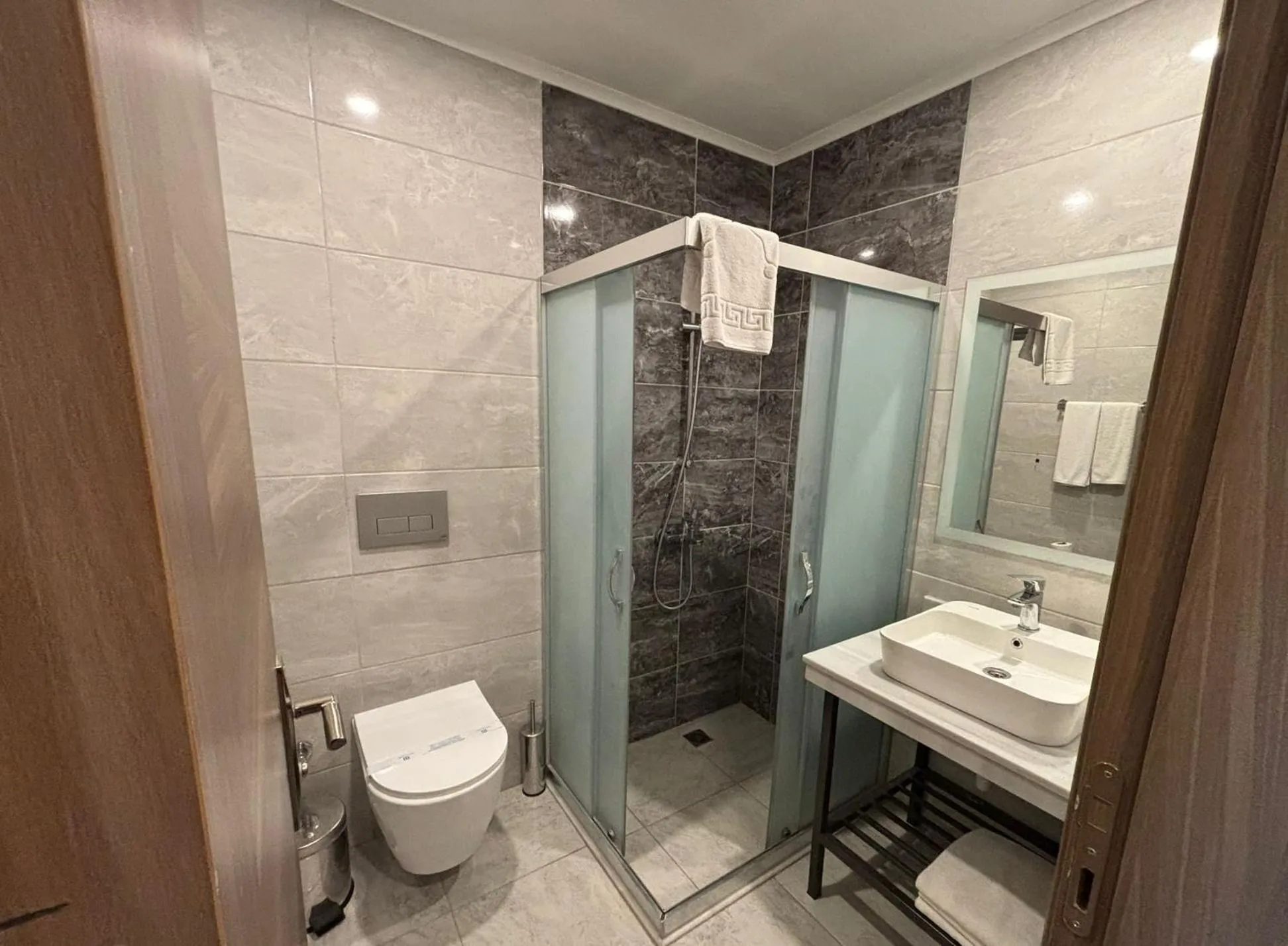 Shower in Master Family Club