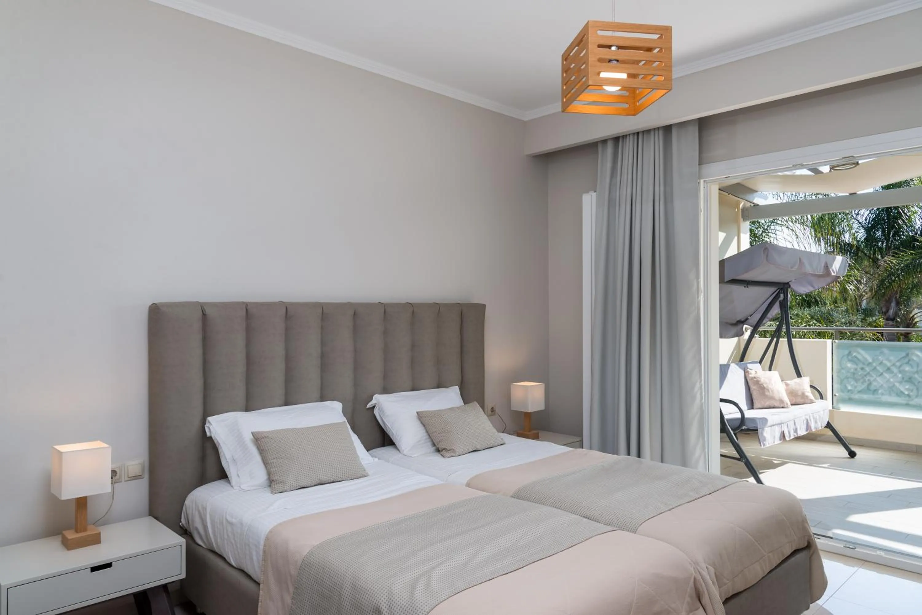 Bed in Mamfredas Luxury Resort