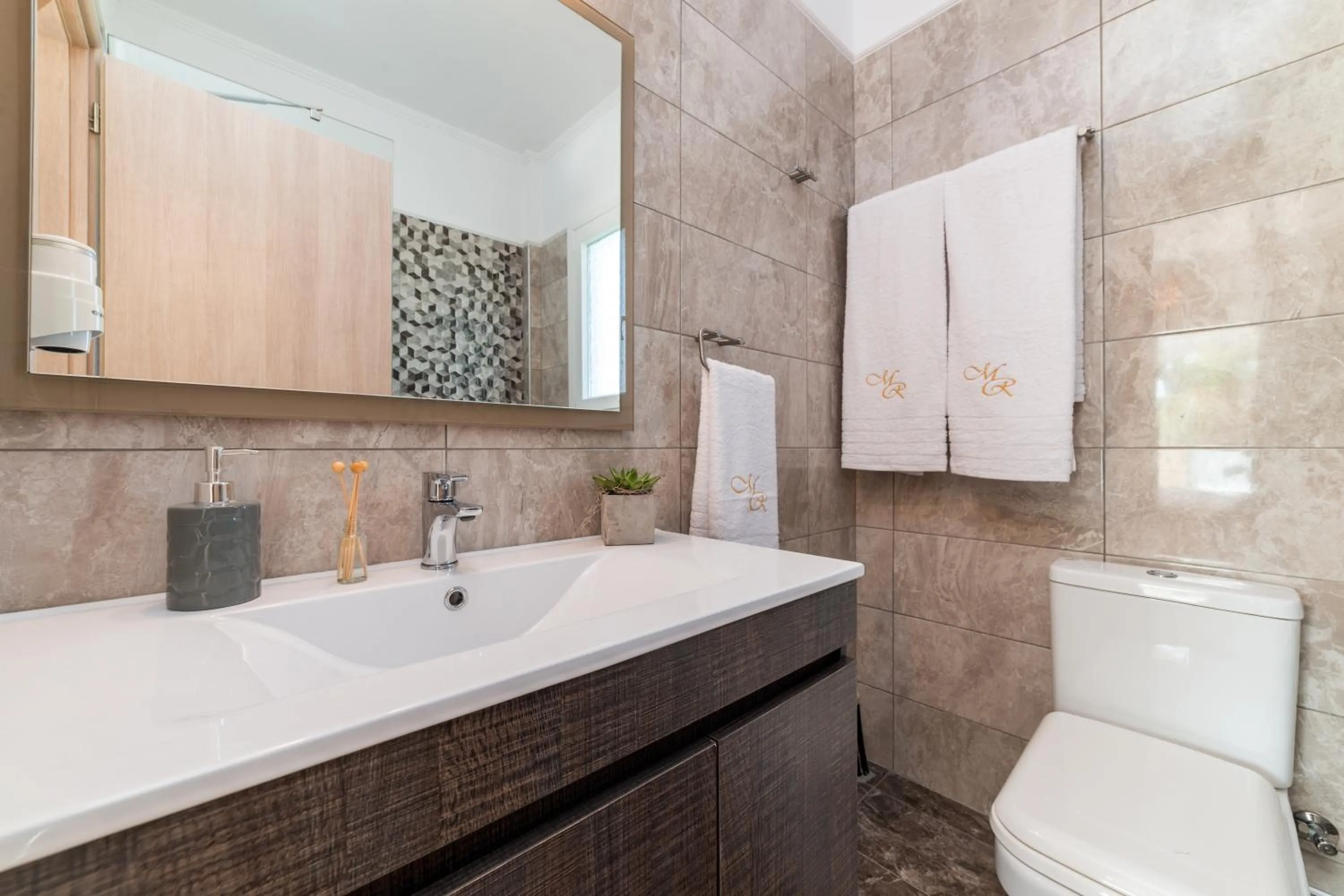 Bathroom in Mamfredas Luxury Resort