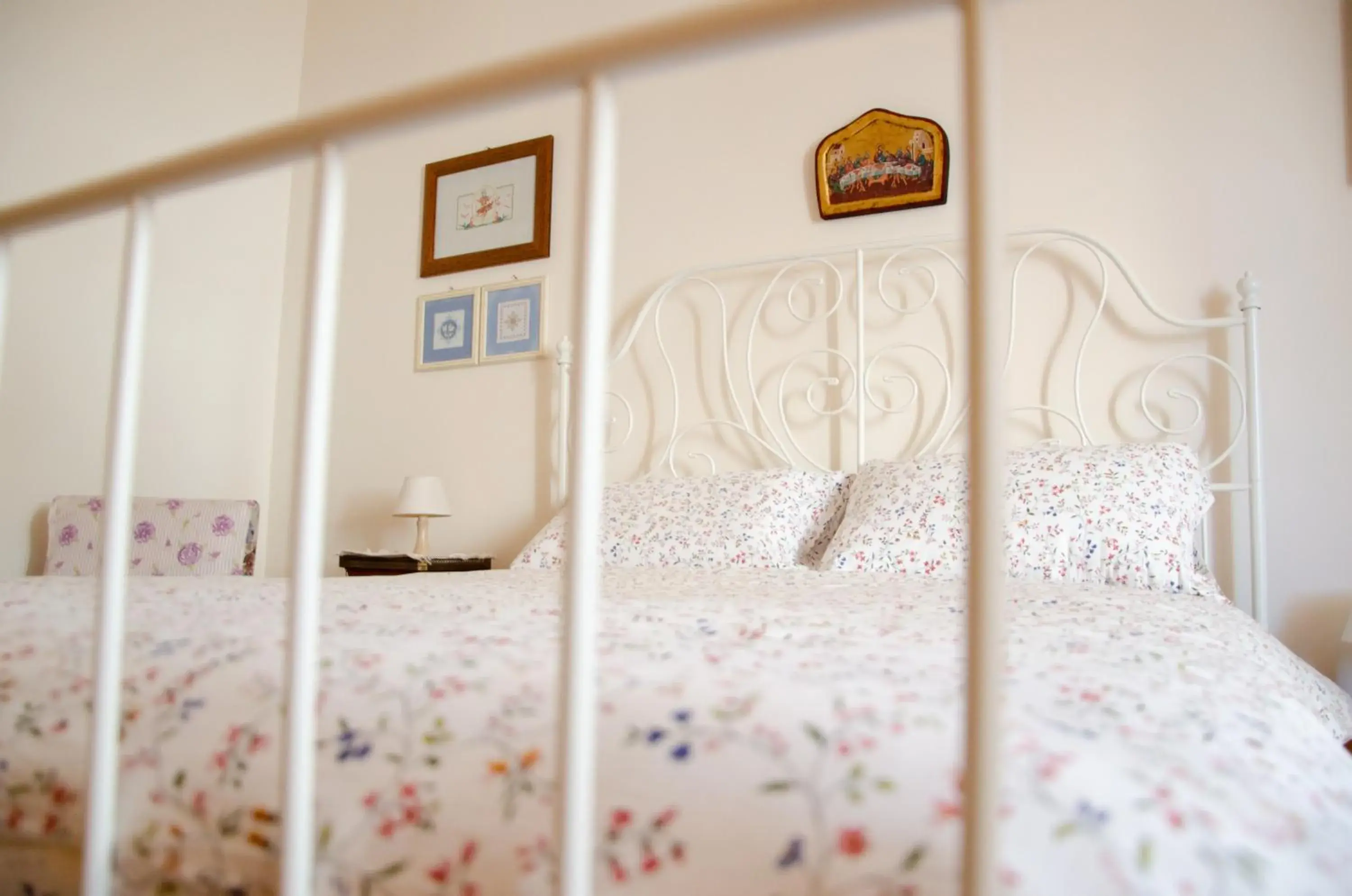Double Room with Private External Bathroom - single occupancy in Casa Gentile Carducci Double Room with Private External Bathroom - single occupancy in Casa Gentile Carducci