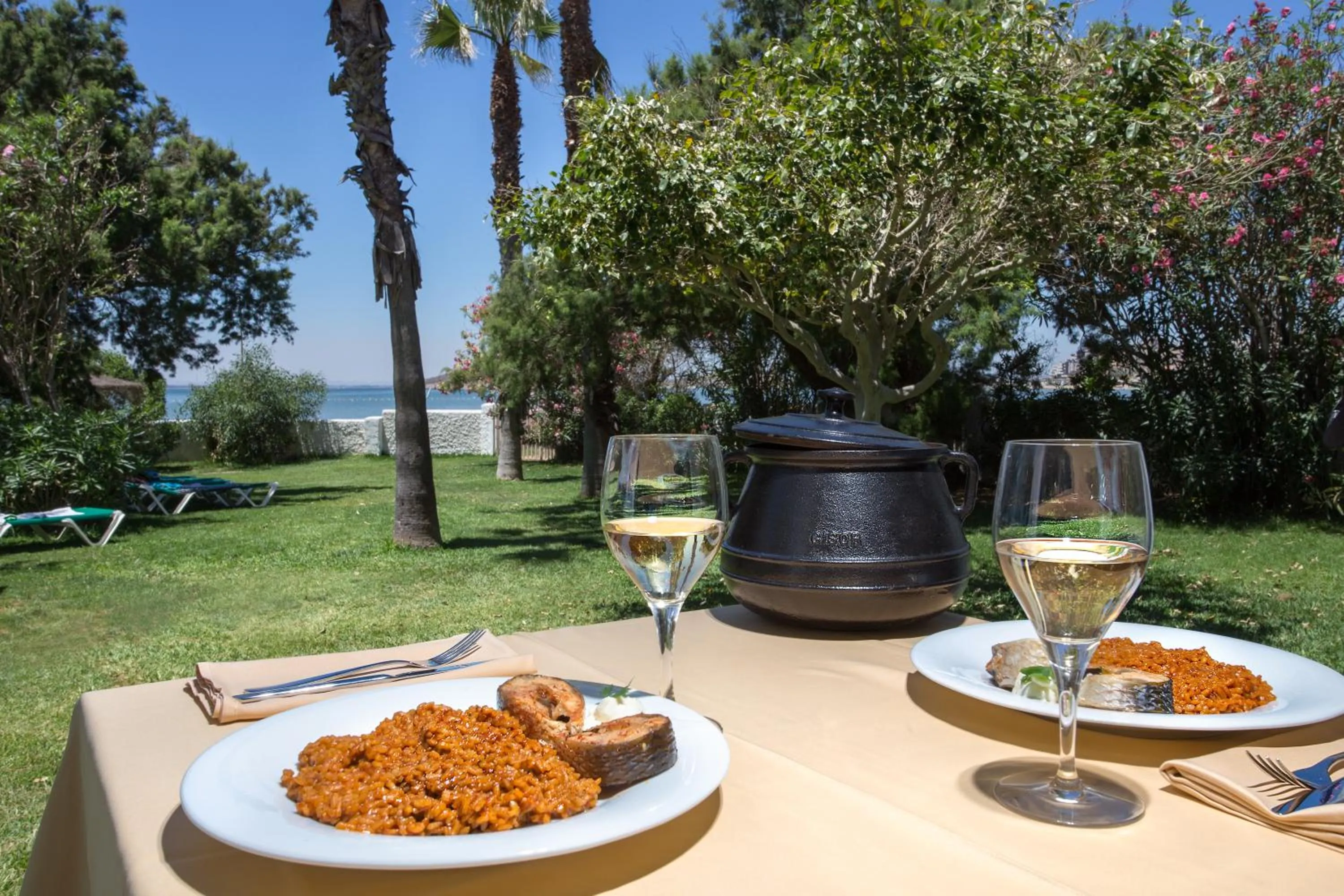 Day in Hotel Izán Cavanna