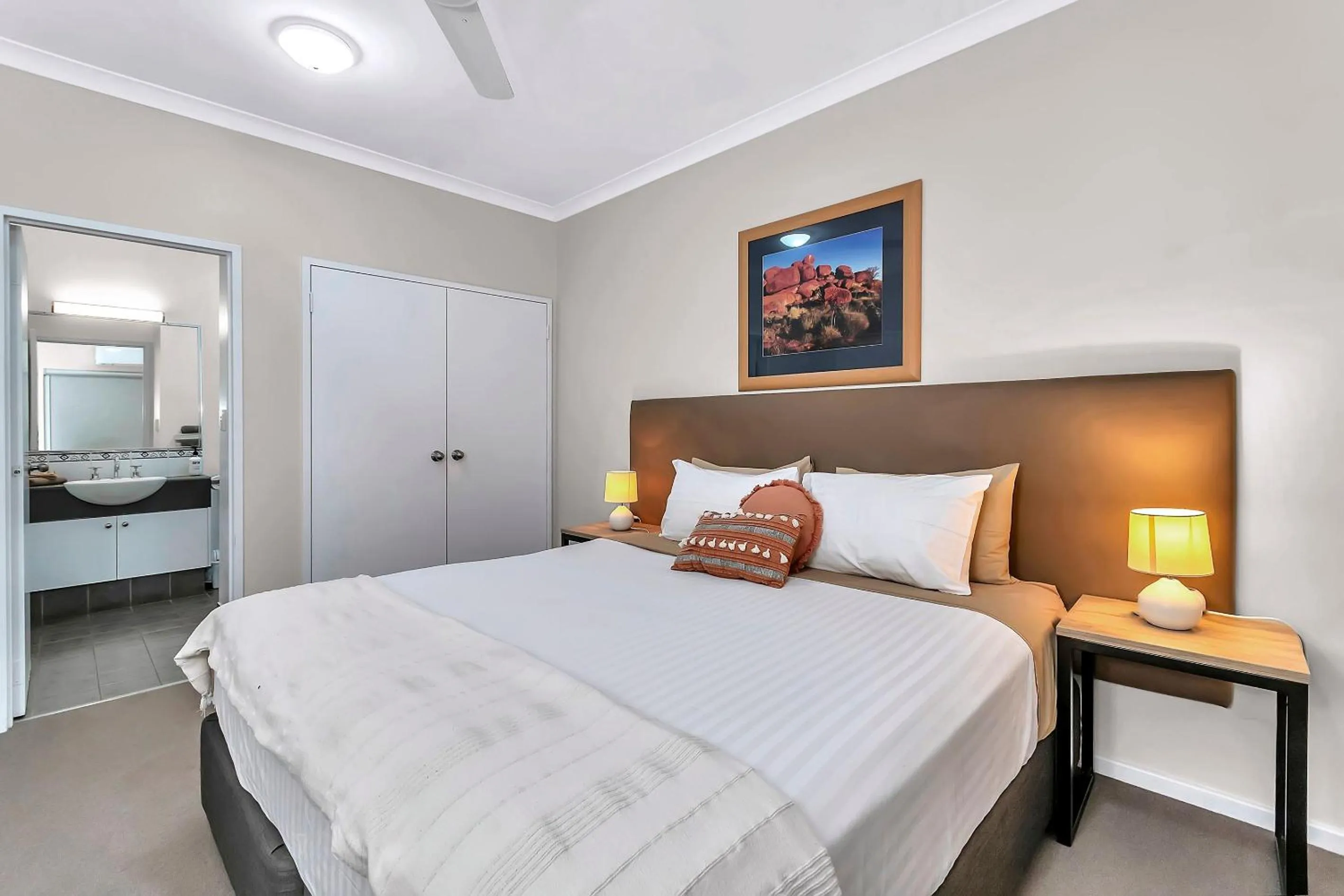 Bedroom, Bed in Comfort Inn & Suites Karratha