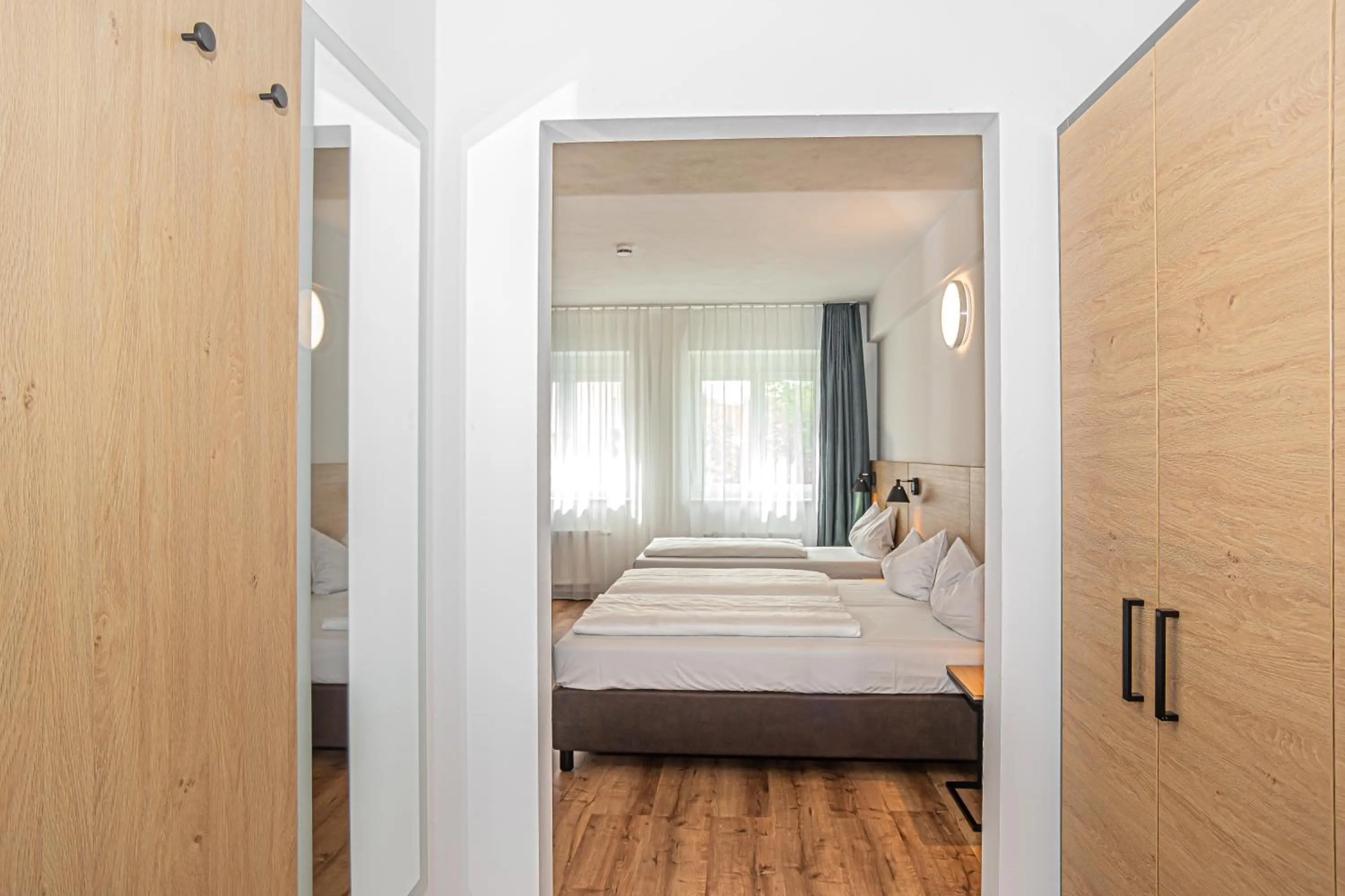 Photo of the whole room, Bed in LA serviced apartments