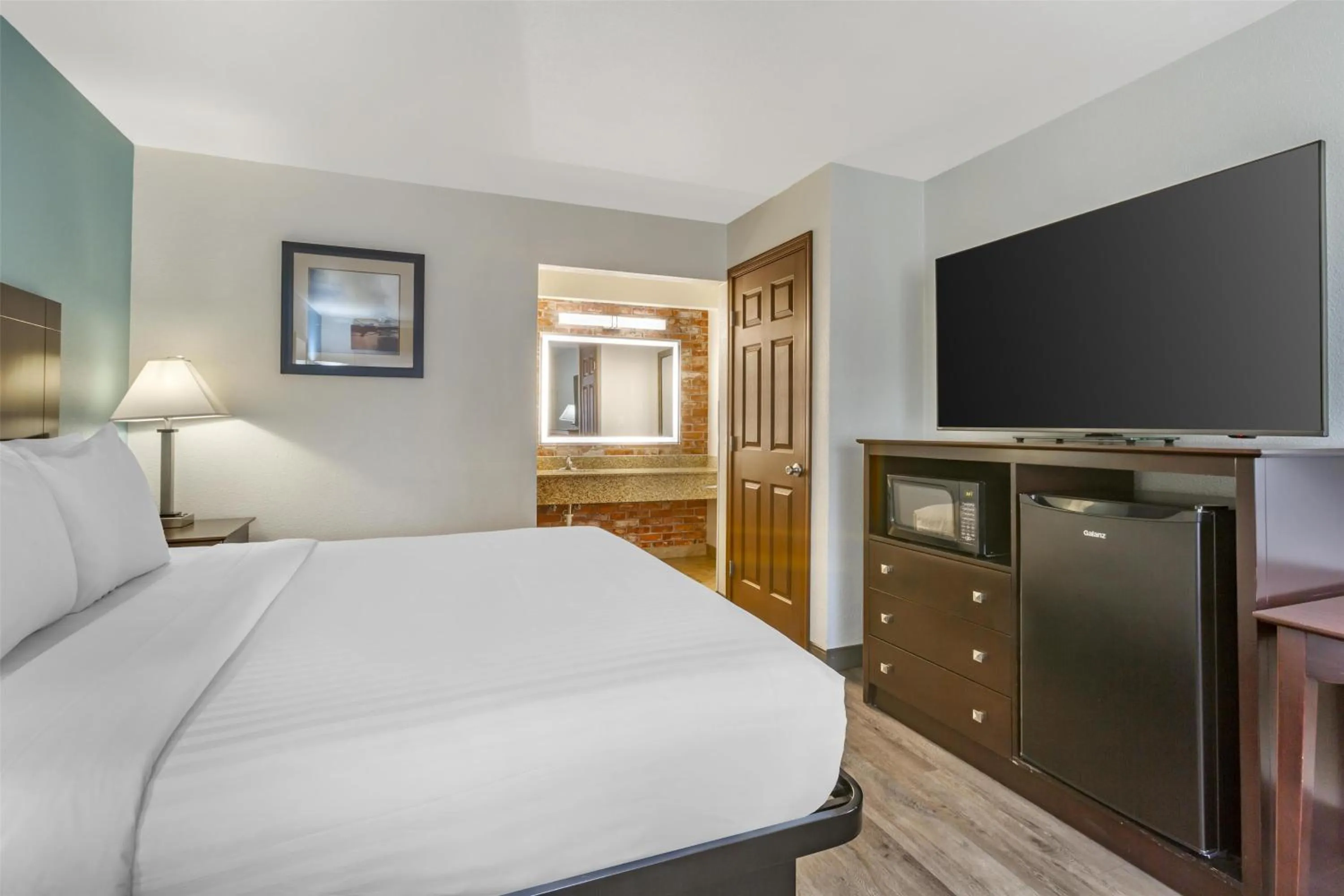 Bedroom, Bed in Best Western Copper Hills Inn