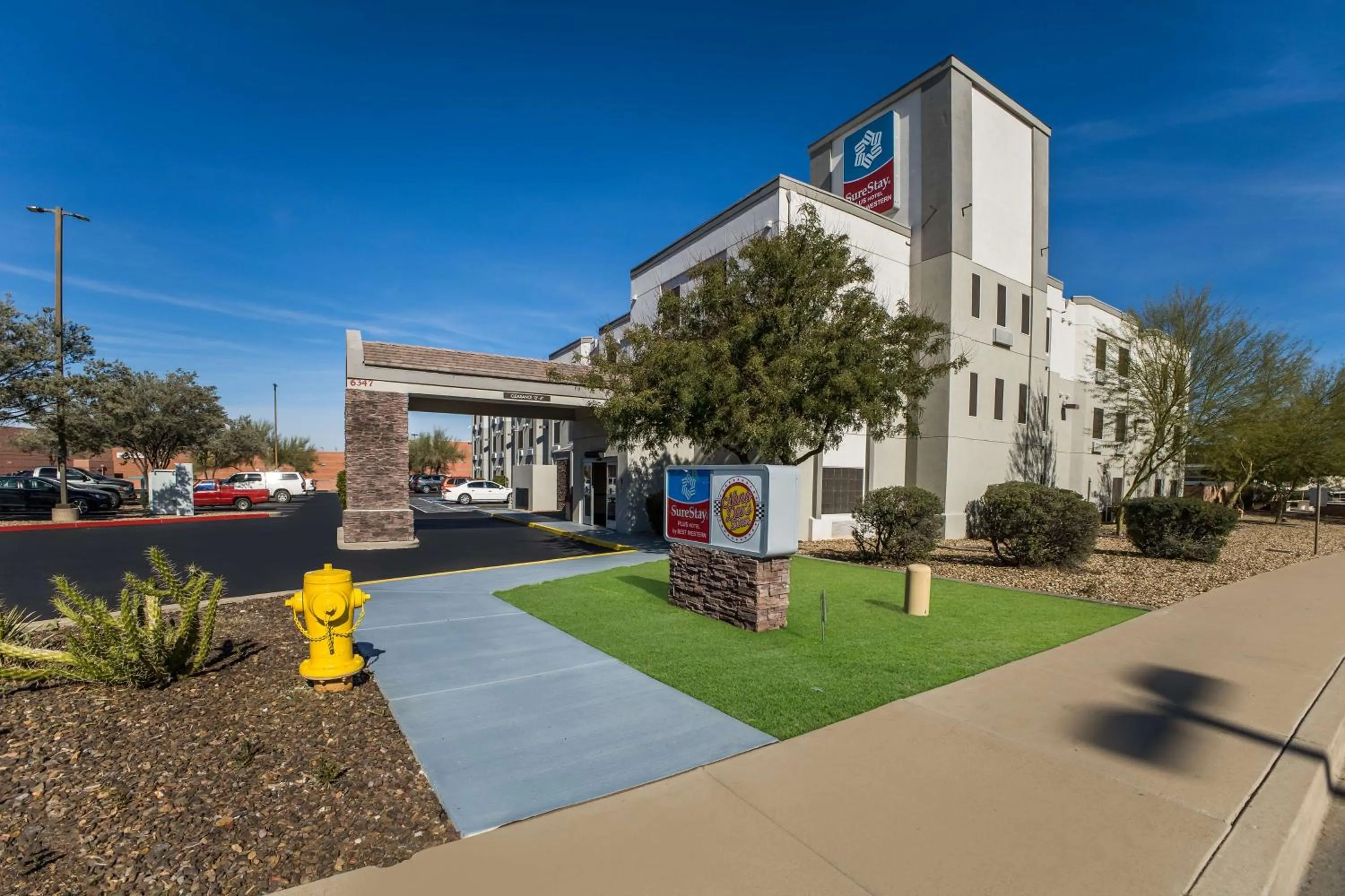 Property building in SureStay Plus by Best Western Mesa Superstition Springs