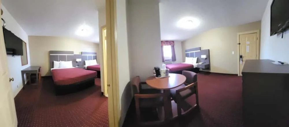 Photo of the whole room, Bed in Americas Best Value Inn-Williams/Grand Canyon