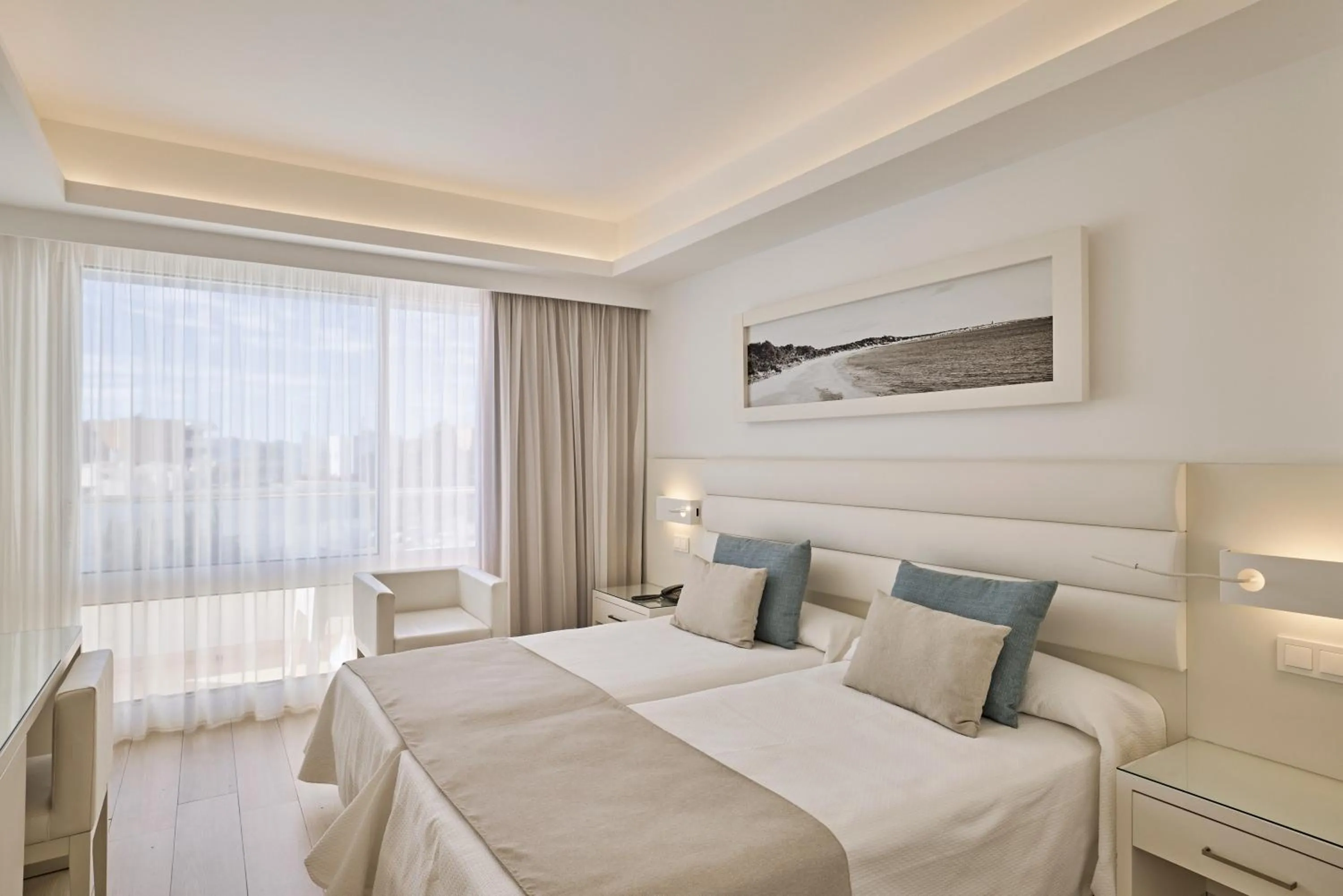 Bed in Hotel Argos Ibiza