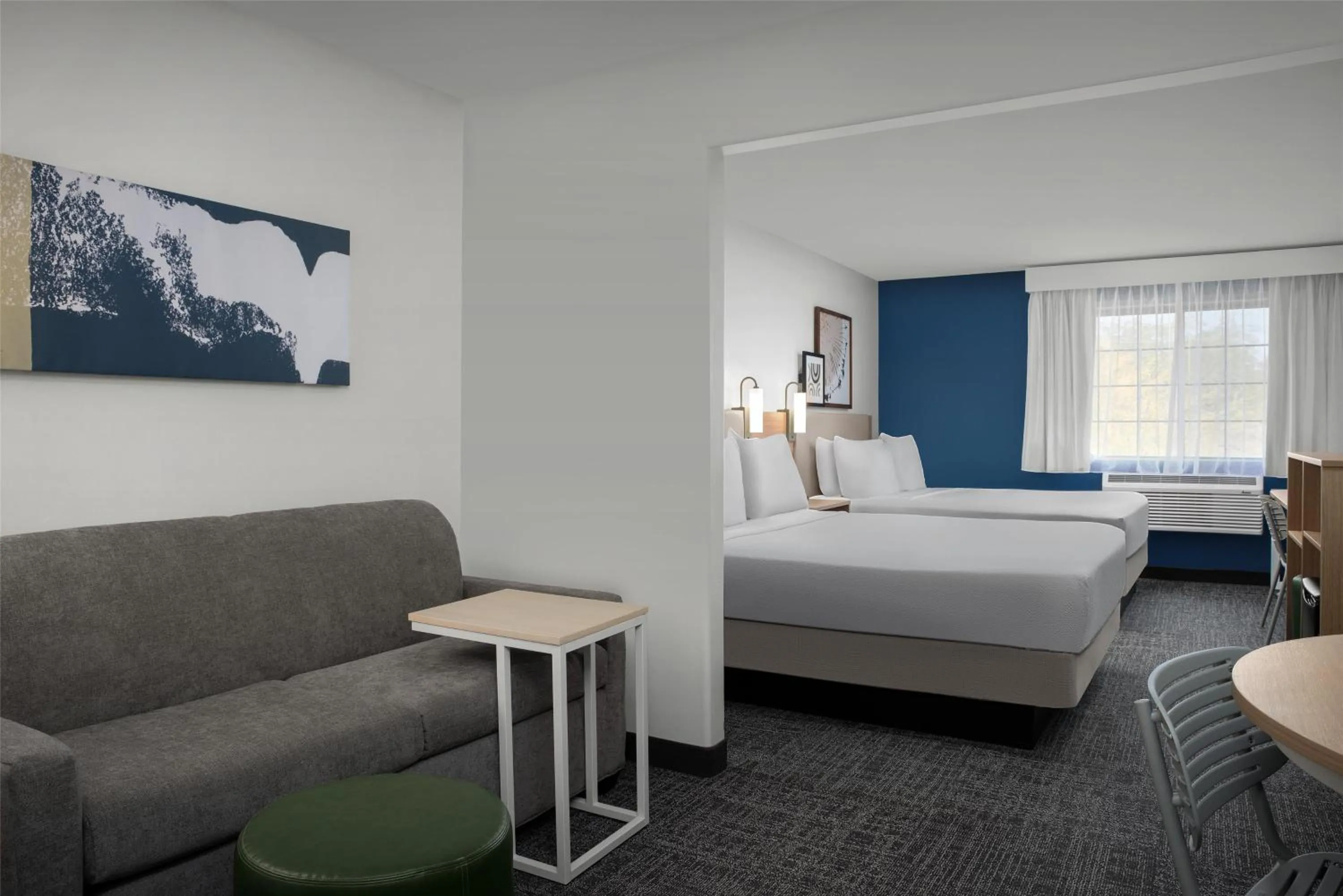 Bed in Spark By Hilton Tucson Airport