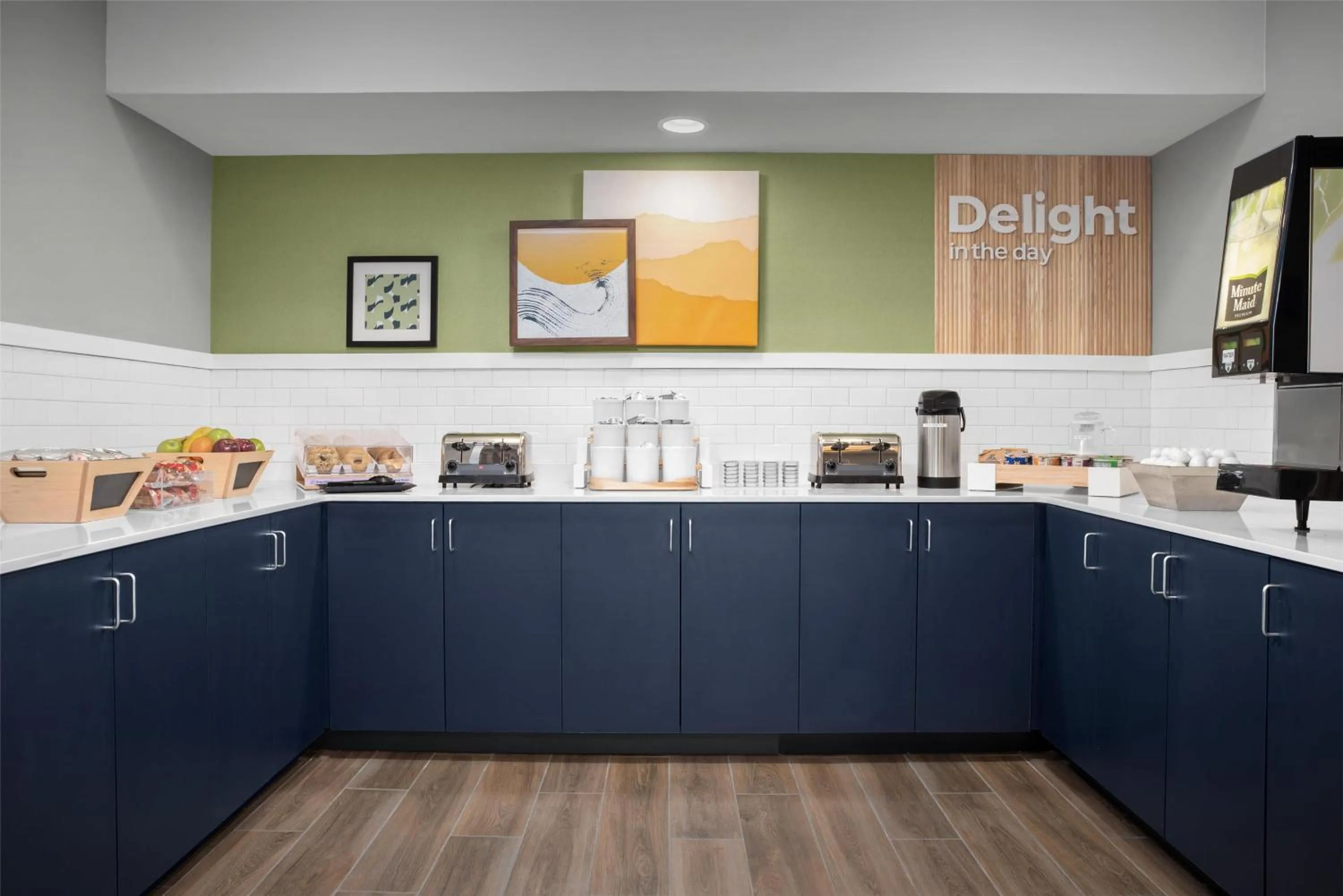 Breakfast in Spark By Hilton Tucson Airport