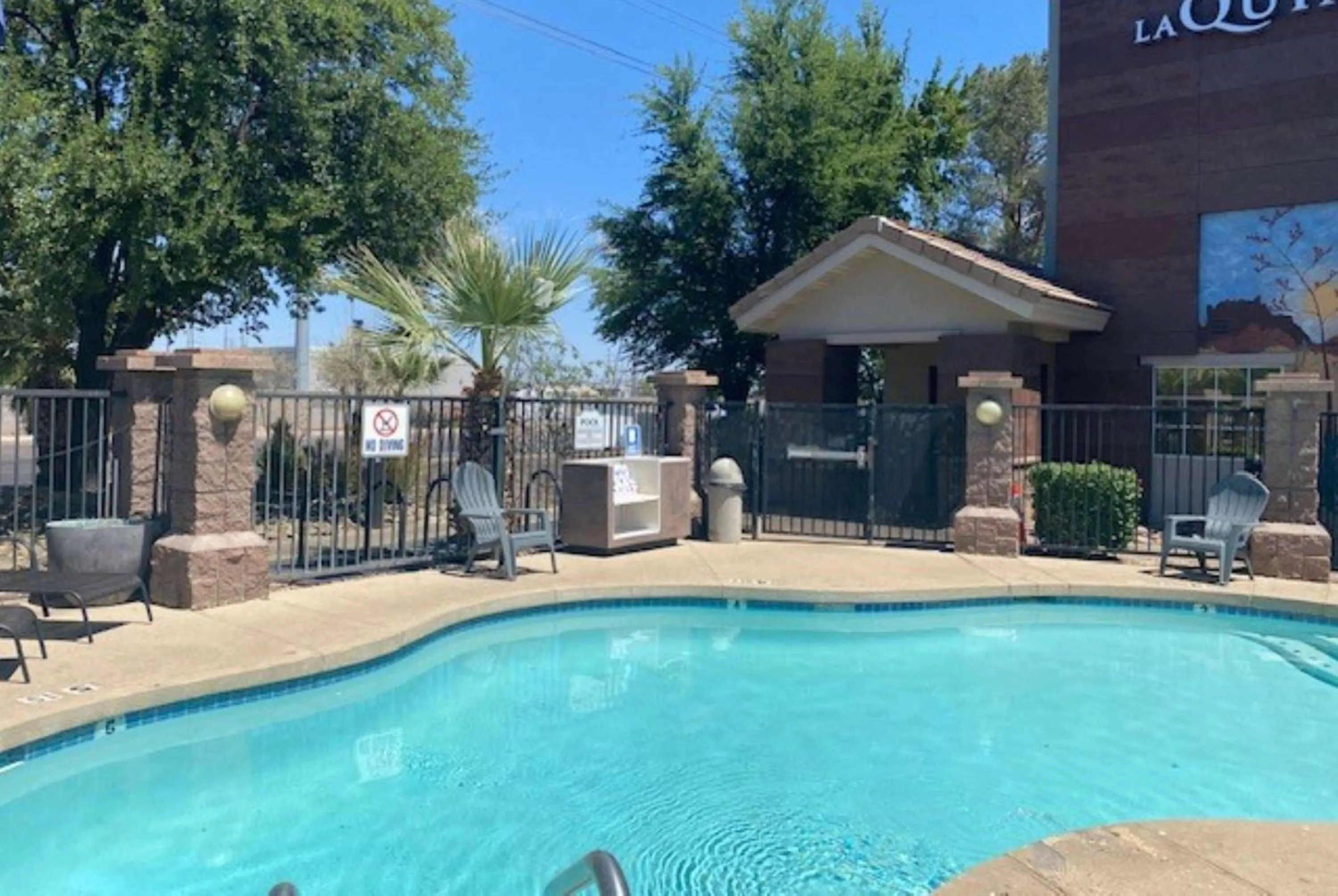 Pool view in La Quinta Inn & Suites by Wyndham Tempe University, Phoenix