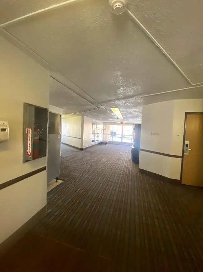 Quality Inn View of Lake Powell - Page