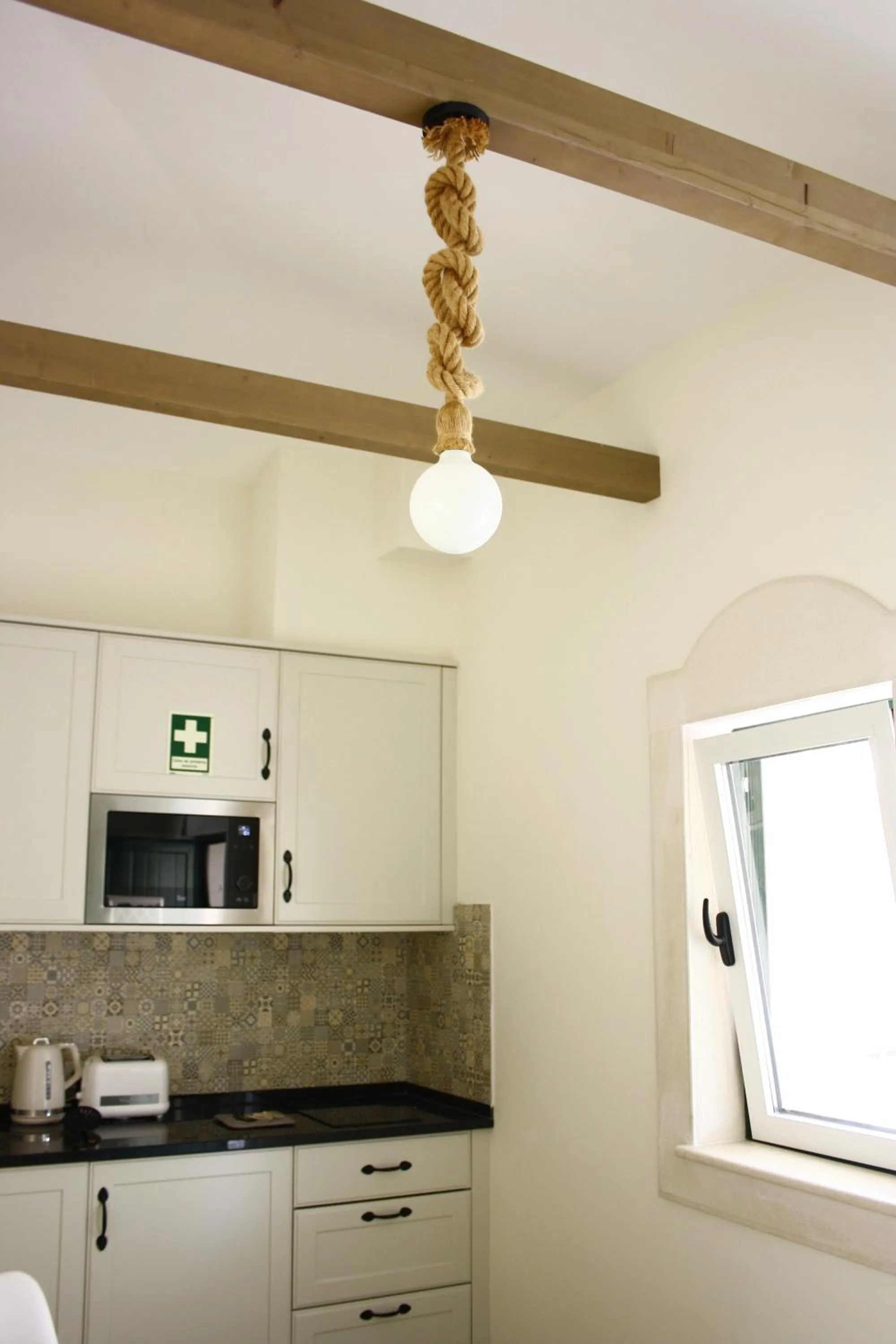 Kitchen or kitchenette in Quinta do Mocho Turismo Rural