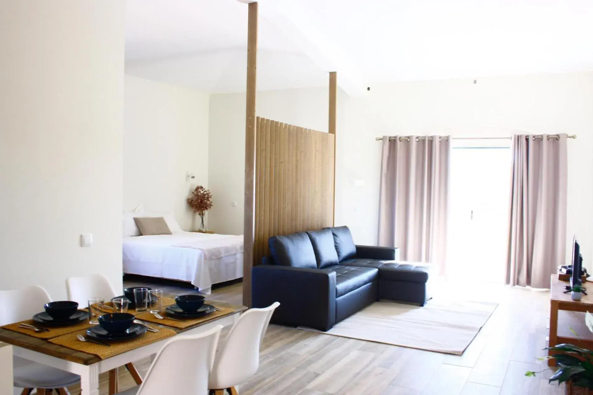 Deluxe Suite in Quinta do Mocho Turismo Rural Deluxe Suite in Quinta do Mocho Turismo Rural