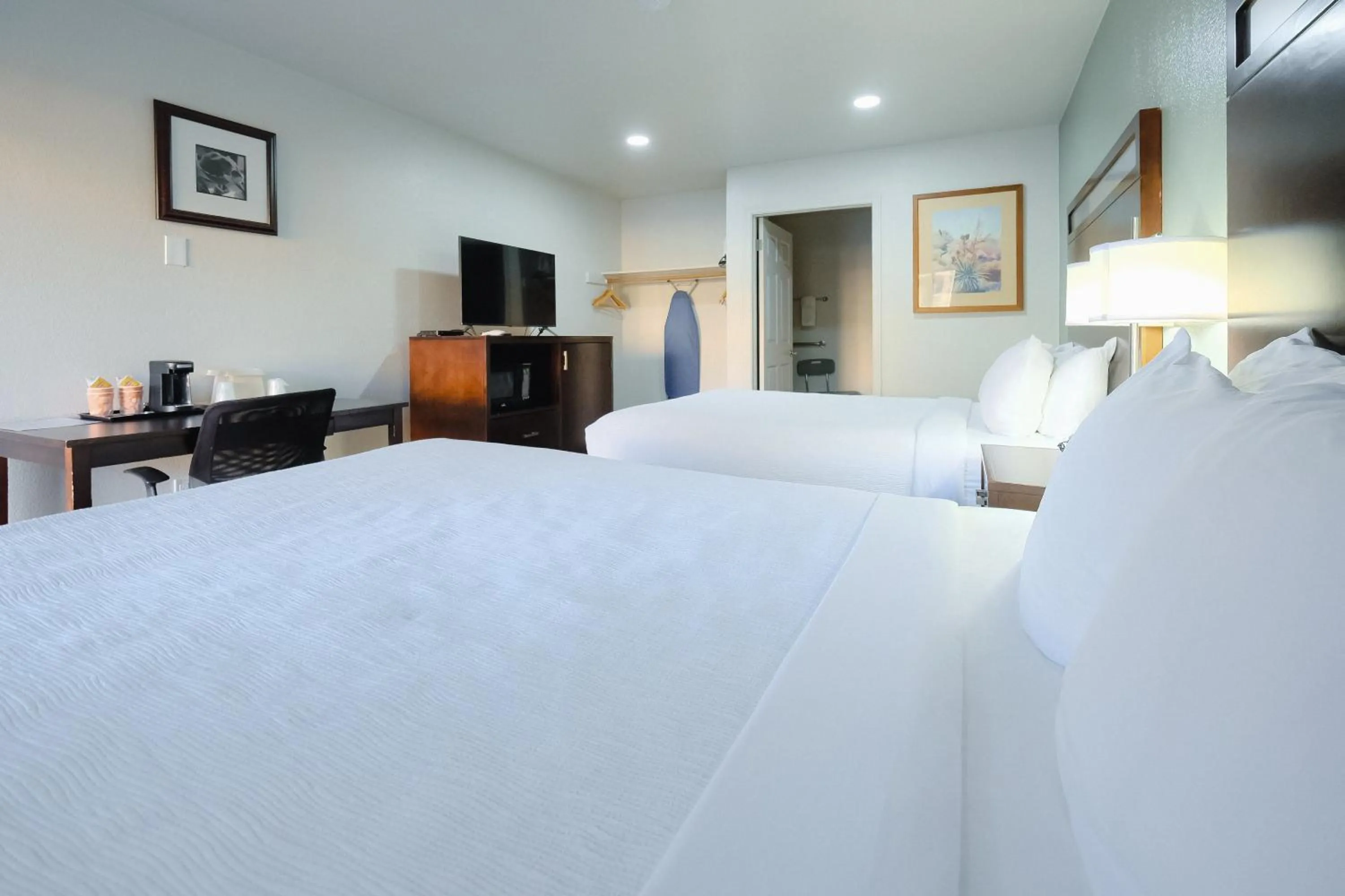 Bed in Quality Inn Holbrook near Petrified Forest