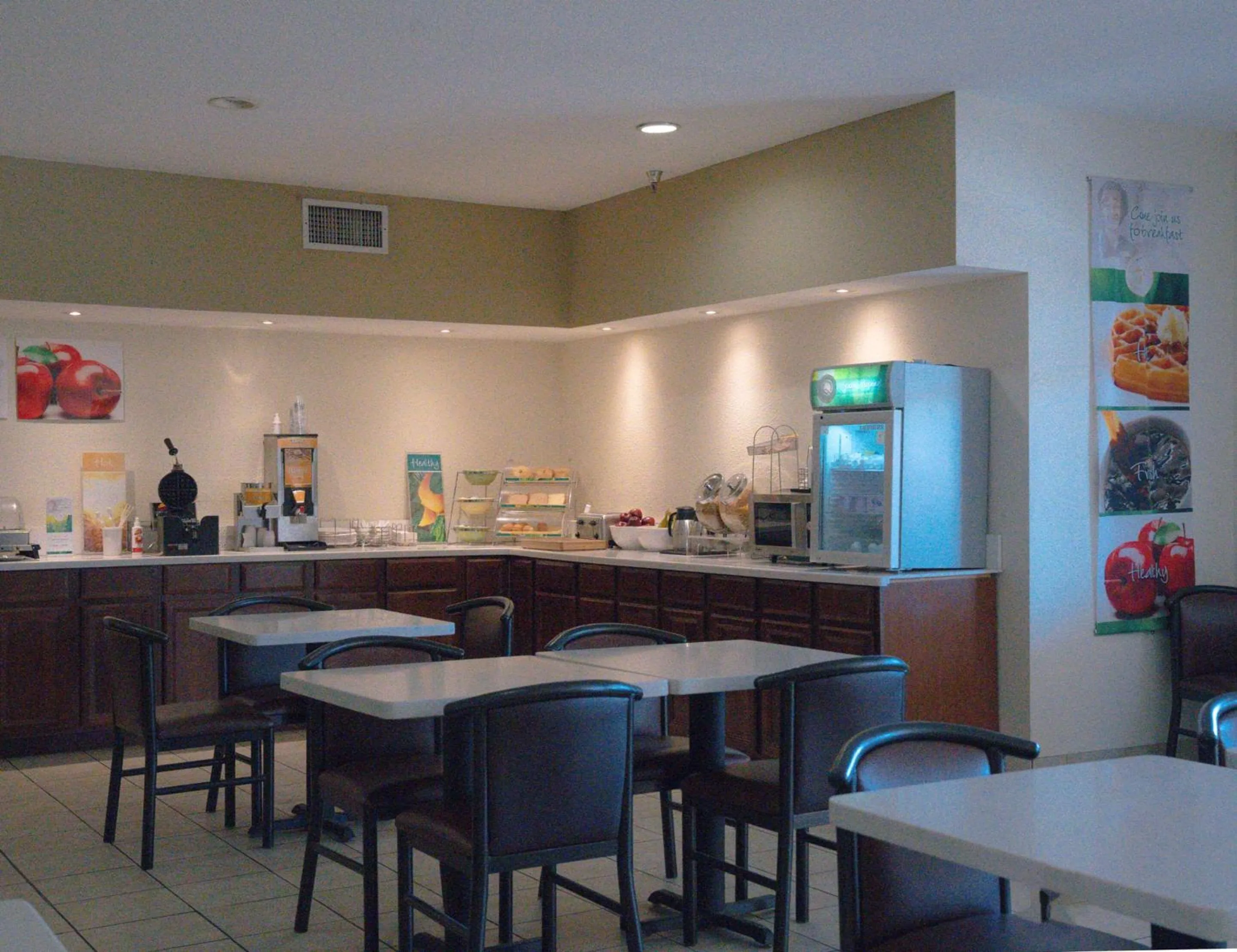 Breakfast in Quality Inn & Suites Yuma